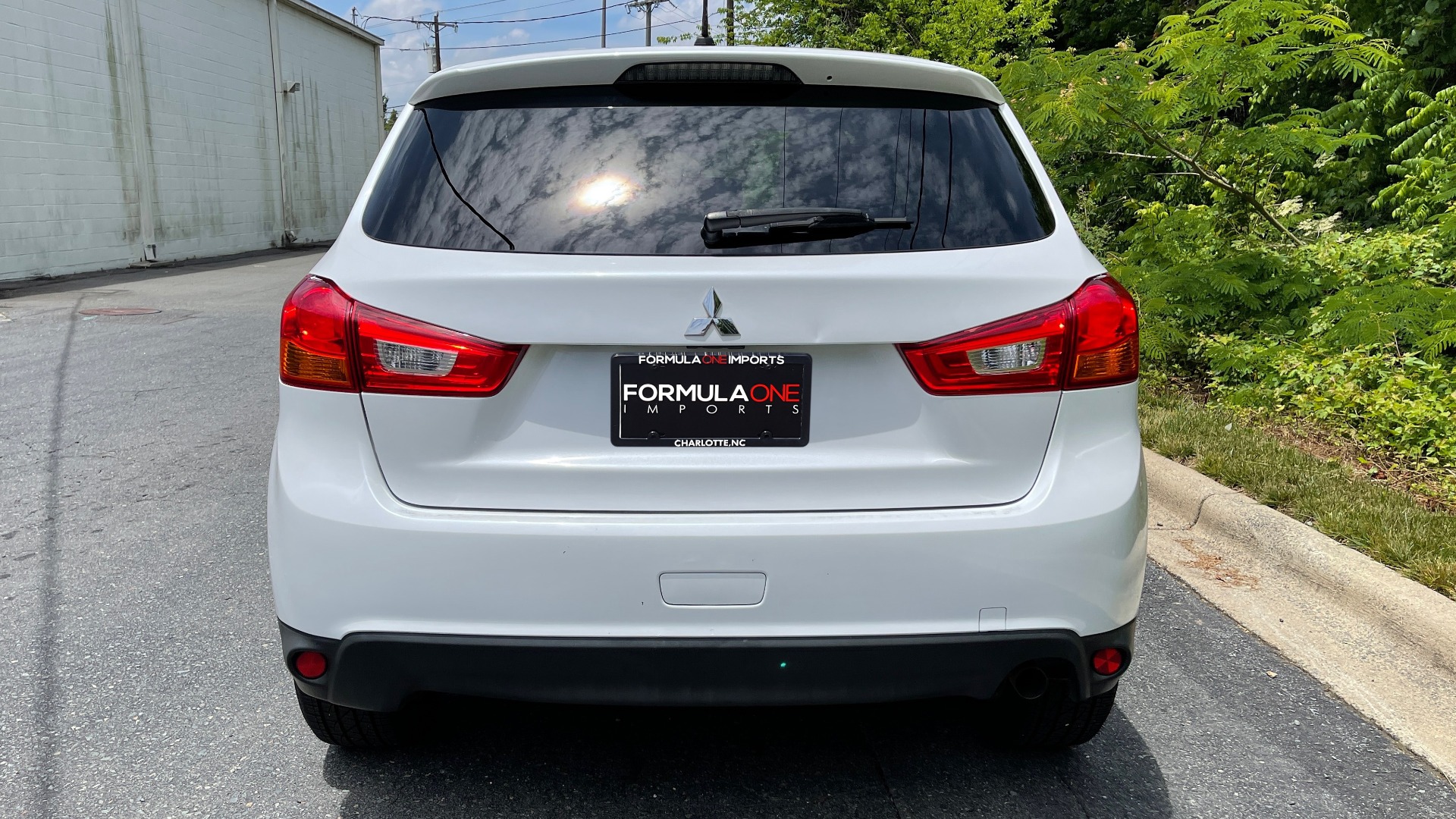 Used 2014 Mitsubishi OUTLANDER SPORT ES 2WD / 2.0L / CVT TRANS / 18IN WHEELS / 31MPG for sale Sold at Formula Imports in Charlotte NC 28227 7