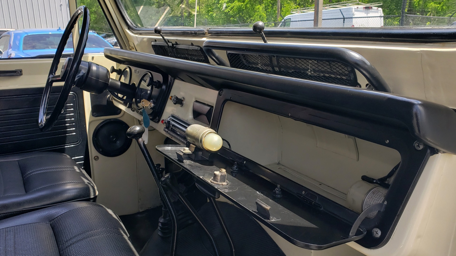 Used 1978 Nissan PATROL 4x4 / SOFT-TOP / 6-CYL / MANUAL / SEATS-9 / FULLY RESTORED for sale Sold at Formula Imports in Charlotte NC 28227 40