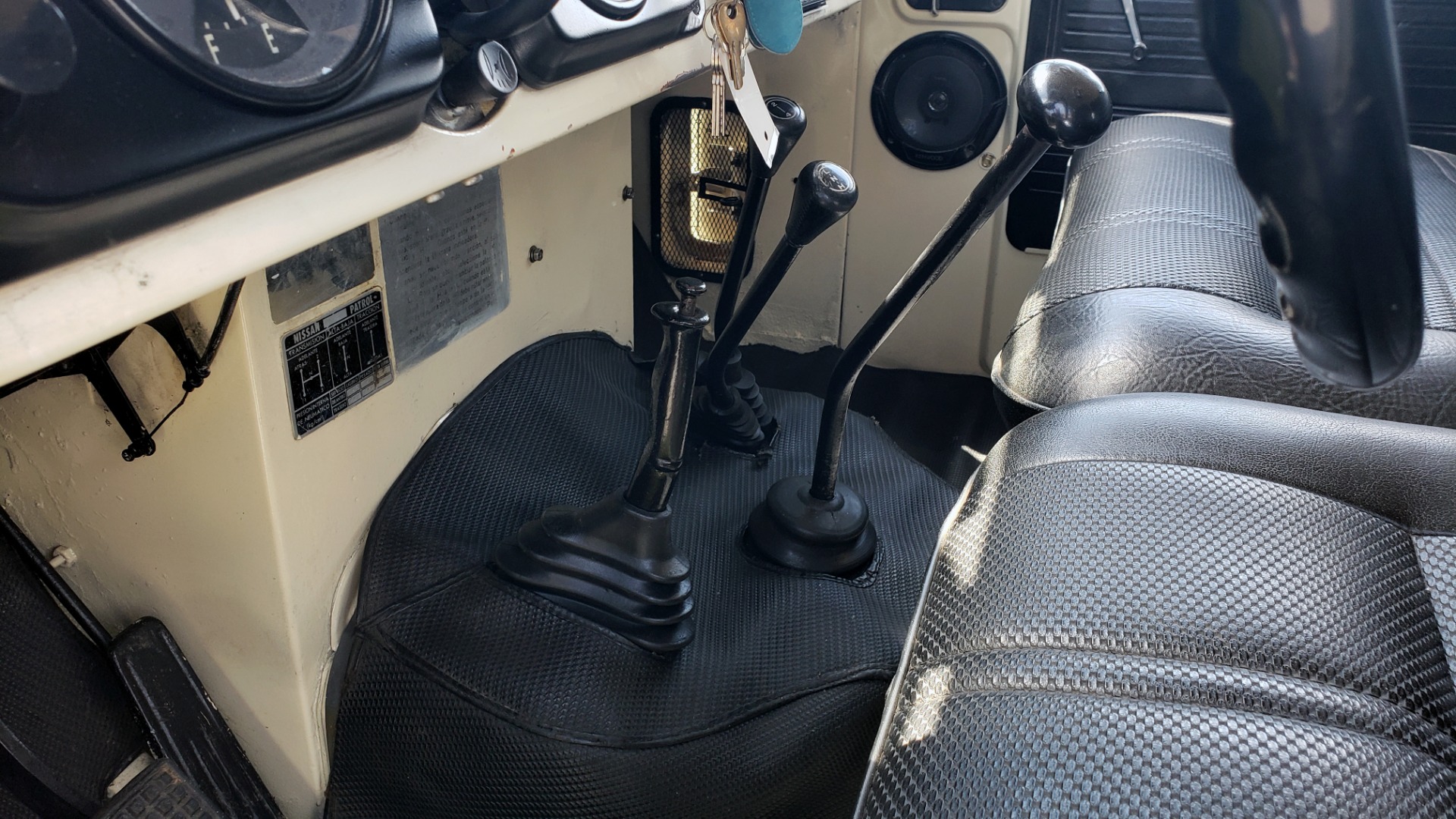 Used 1978 Nissan PATROL 4x4 / SOFT-TOP / 6-CYL / MANUAL / SEATS-9 / FULLY RESTORED for sale Sold at Formula Imports in Charlotte NC 28227 62