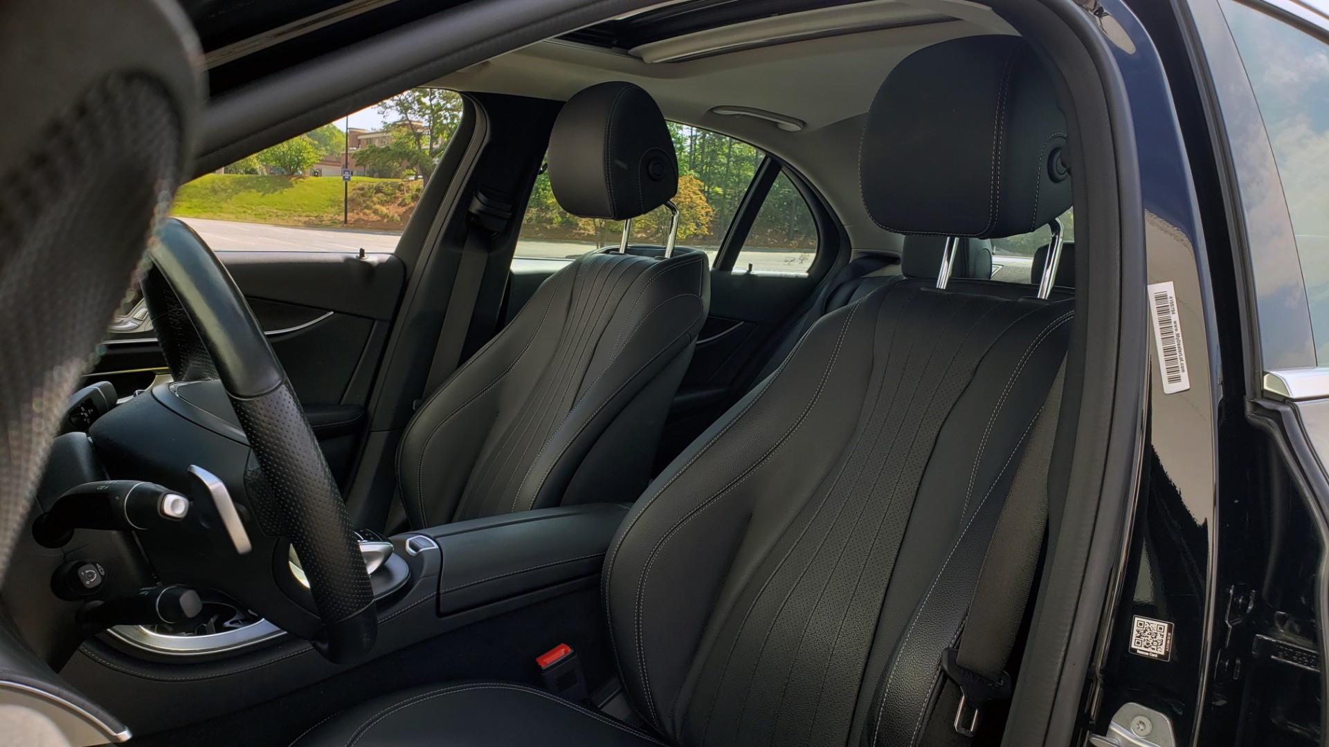 Used 2018 Mercedes-Benz E-CLASS E 300 PREMIUM / 4MATIC / NAV / SUNROOF / H/K SND / REARVIEW for sale Sold at Formula Imports in Charlotte NC 28227 32