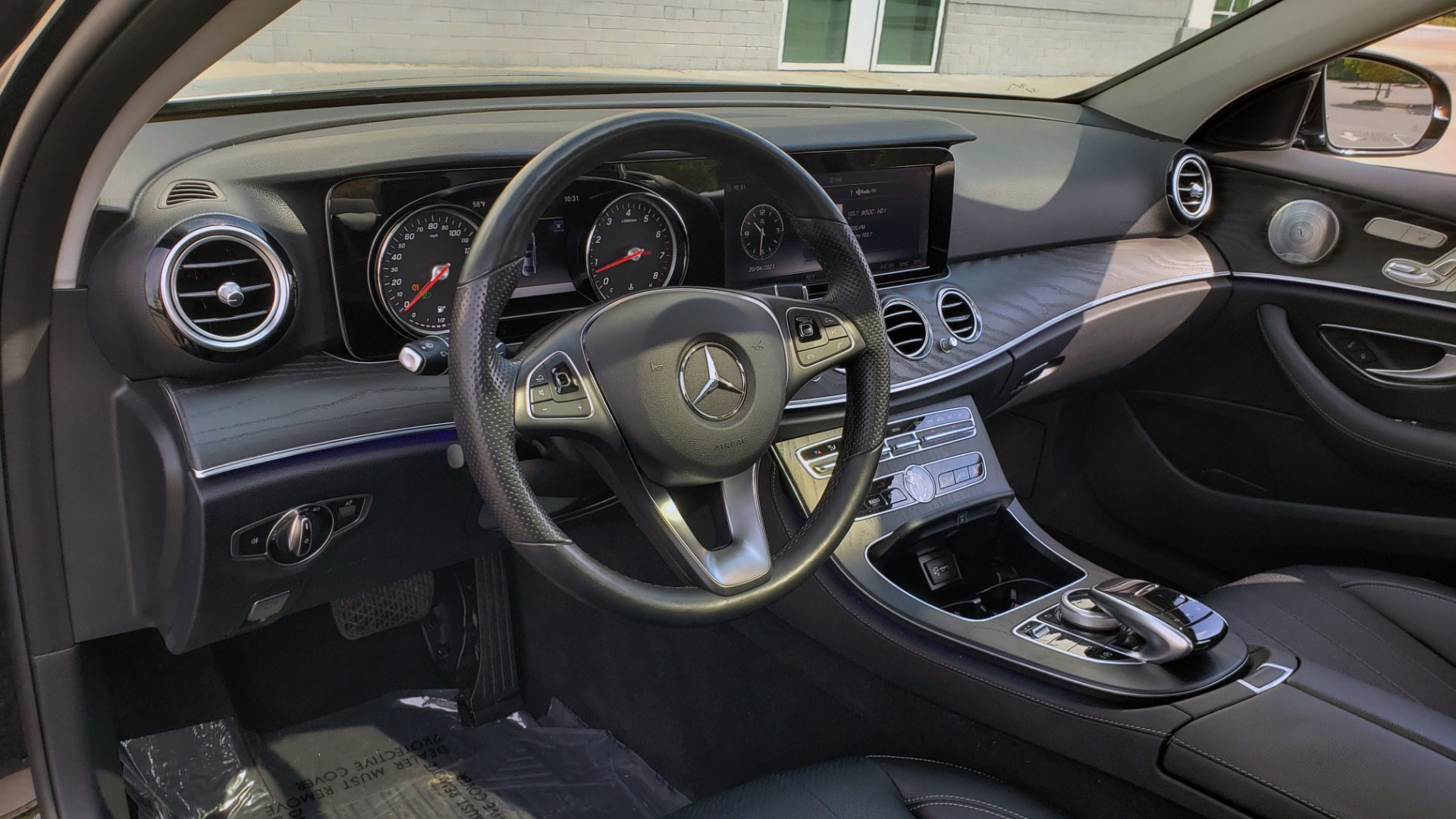 Used 2018 Mercedes-Benz E-CLASS E 300 PREMIUM / 4MATIC / NAV / SUNROOF / H/K SND / REARVIEW for sale Sold at Formula Imports in Charlotte NC 28227 33