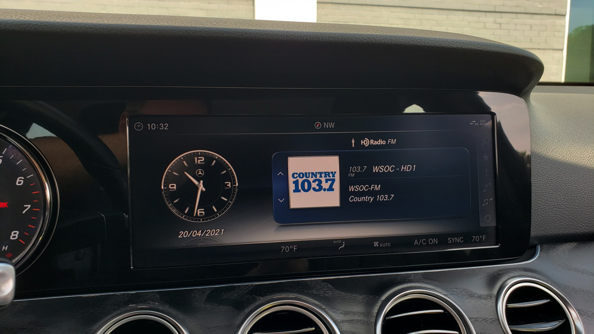 Used 2018 Mercedes-Benz E-CLASS E 300 PREMIUM / 4MATIC / NAV / SUNROOF / H/K SND / REARVIEW for sale Sold at Formula Imports in Charlotte NC 28227 39