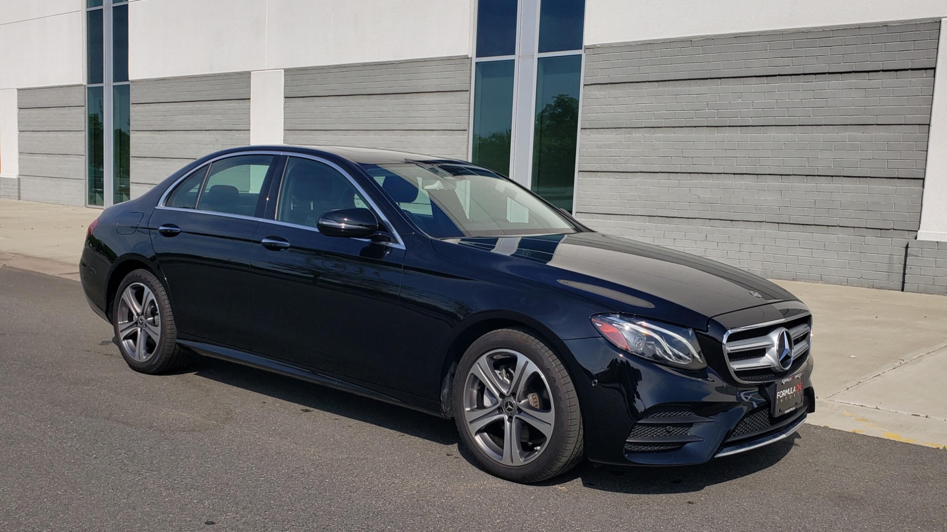 Used 2018 Mercedes-Benz E-CLASS E 300 PREMIUM / 4MATIC / NAV / SUNROOF / H/K SND / REARVIEW for sale Sold at Formula Imports in Charlotte NC 28227 6
