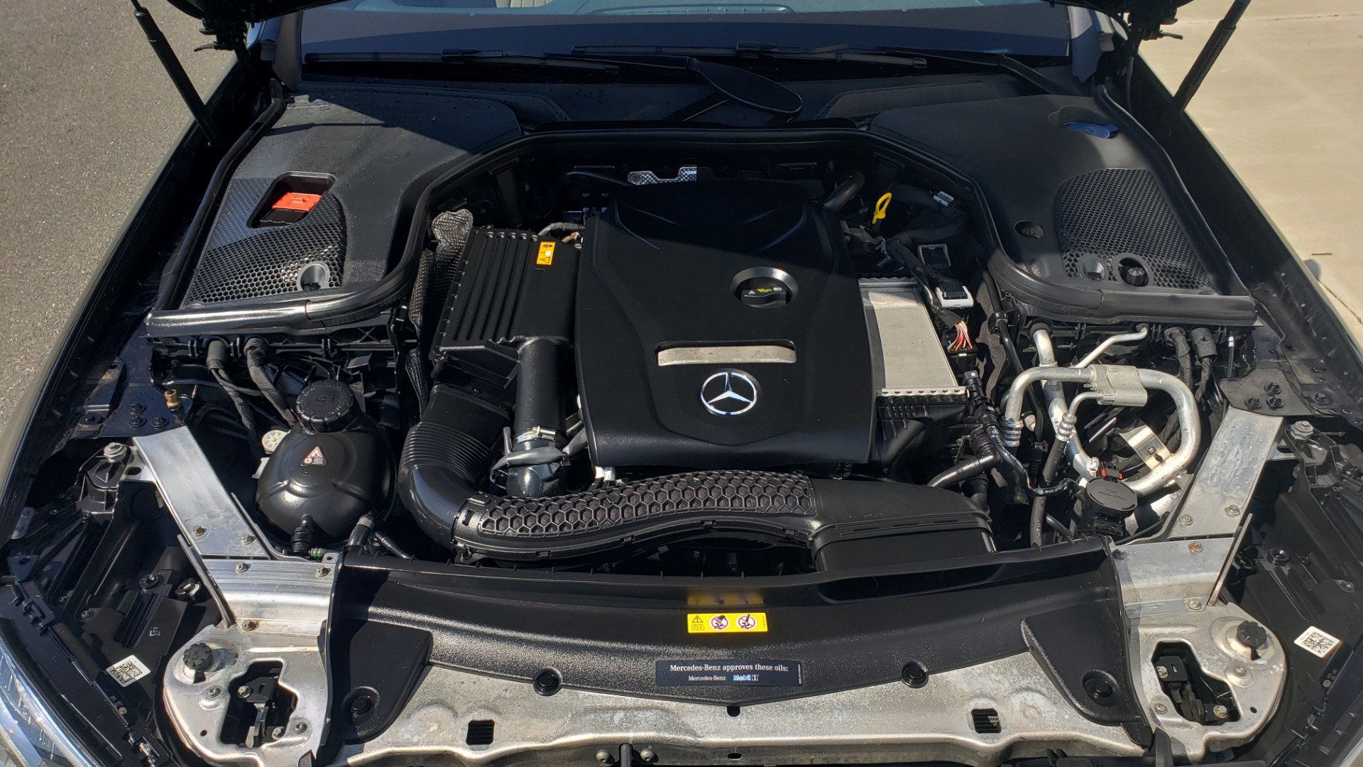 Used 2018 Mercedes-Benz E-CLASS E 300 4MATIC PREMIUM / NAV / BURMESTER SND / BSM / REARVIEW for sale Sold at Formula Imports in Charlotte NC 28227 14