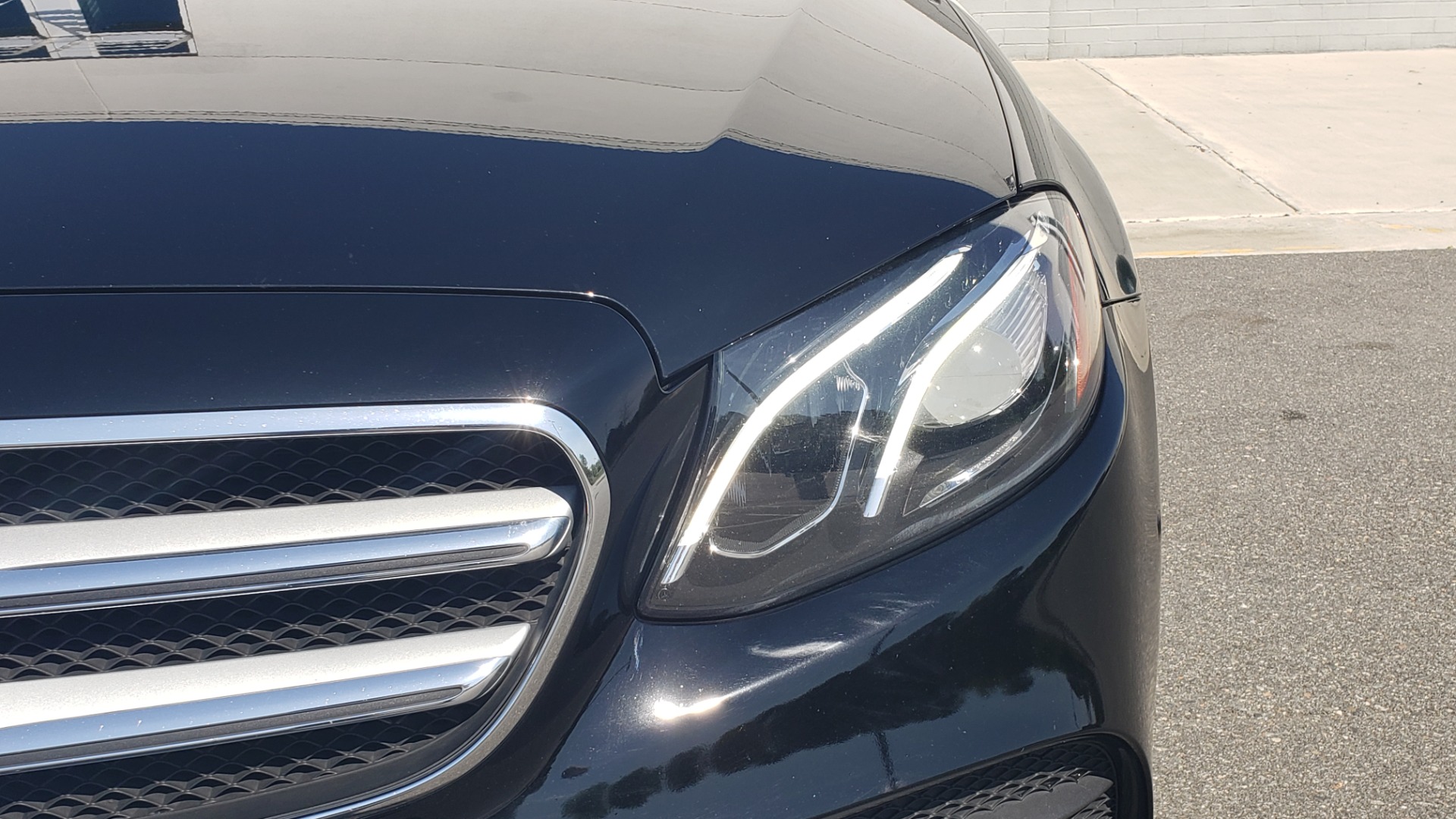Used 2018 Mercedes-Benz E-CLASS E 300 4MATIC PREMIUM / NAV / BURMESTER SND / BSM / REARVIEW for sale Sold at Formula Imports in Charlotte NC 28227 25