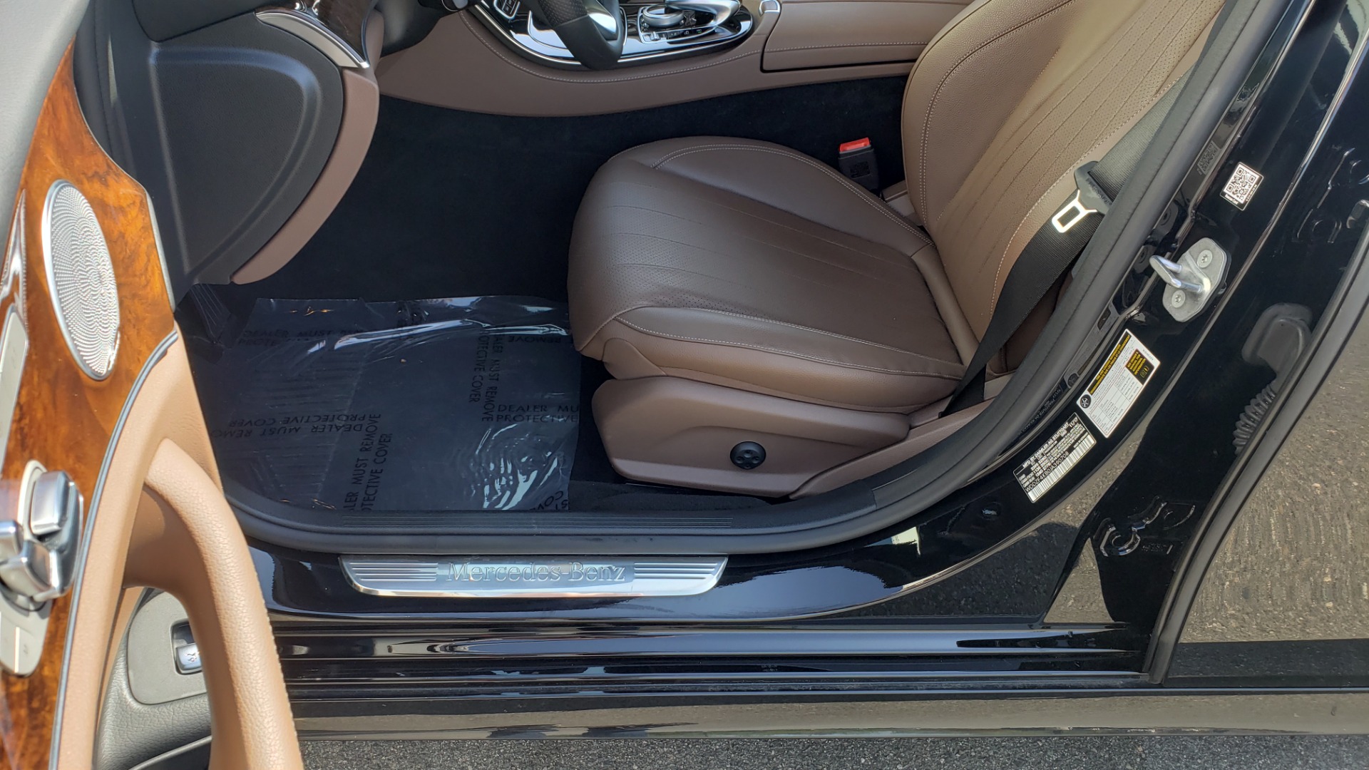 Used 2018 Mercedes-Benz E-CLASS E 300 4MATIC PREMIUM / NAV / BURMESTER SND / BSM / REARVIEW for sale Sold at Formula Imports in Charlotte NC 28227 35