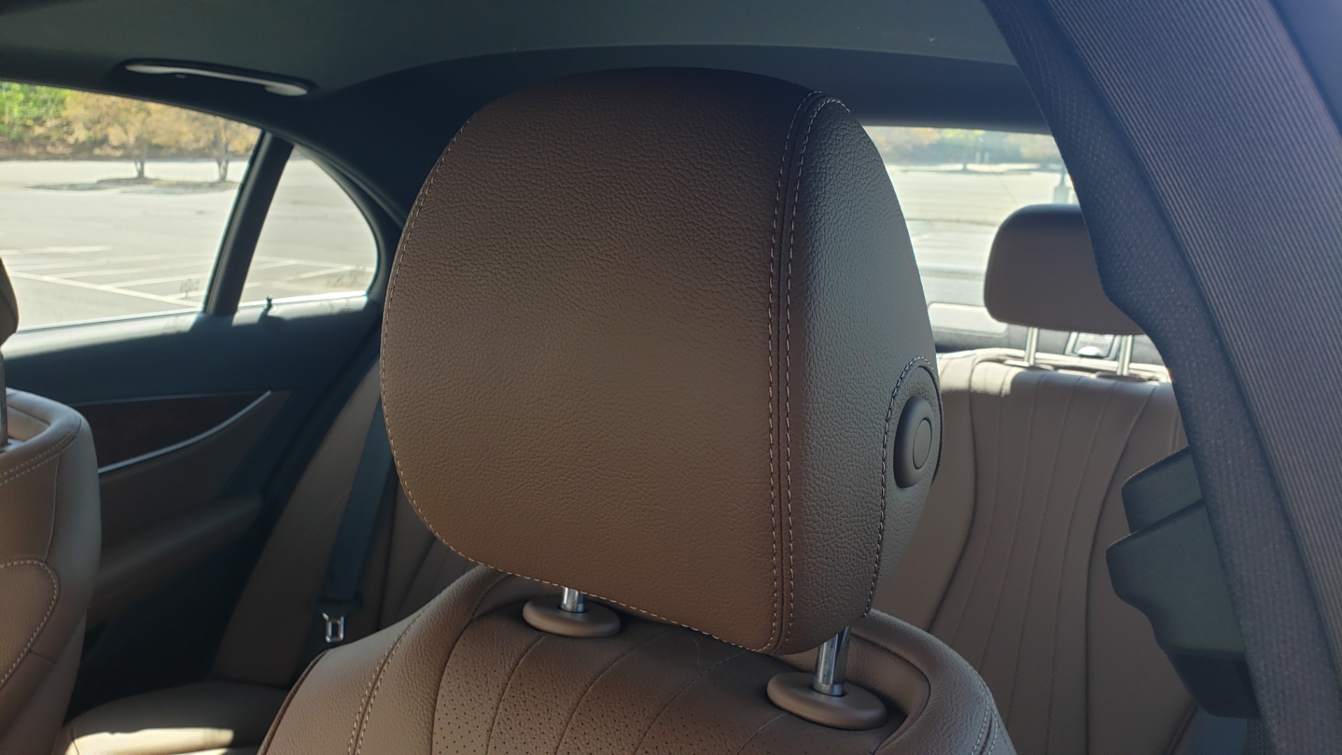 Used 2018 Mercedes-Benz E-CLASS E 300 4MATIC PREMIUM / NAV / BURMESTER SND / BSM / REARVIEW for sale Sold at Formula Imports in Charlotte NC 28227 37