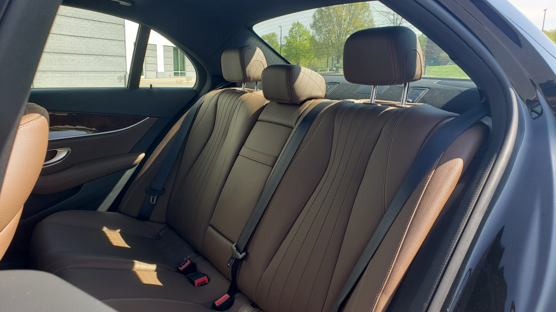 Used 2018 Mercedes-Benz E-CLASS E 300 4MATIC PREMIUM / NAV / BURMESTER SND / BSM / REARVIEW for sale Sold at Formula Imports in Charlotte NC 28227 62