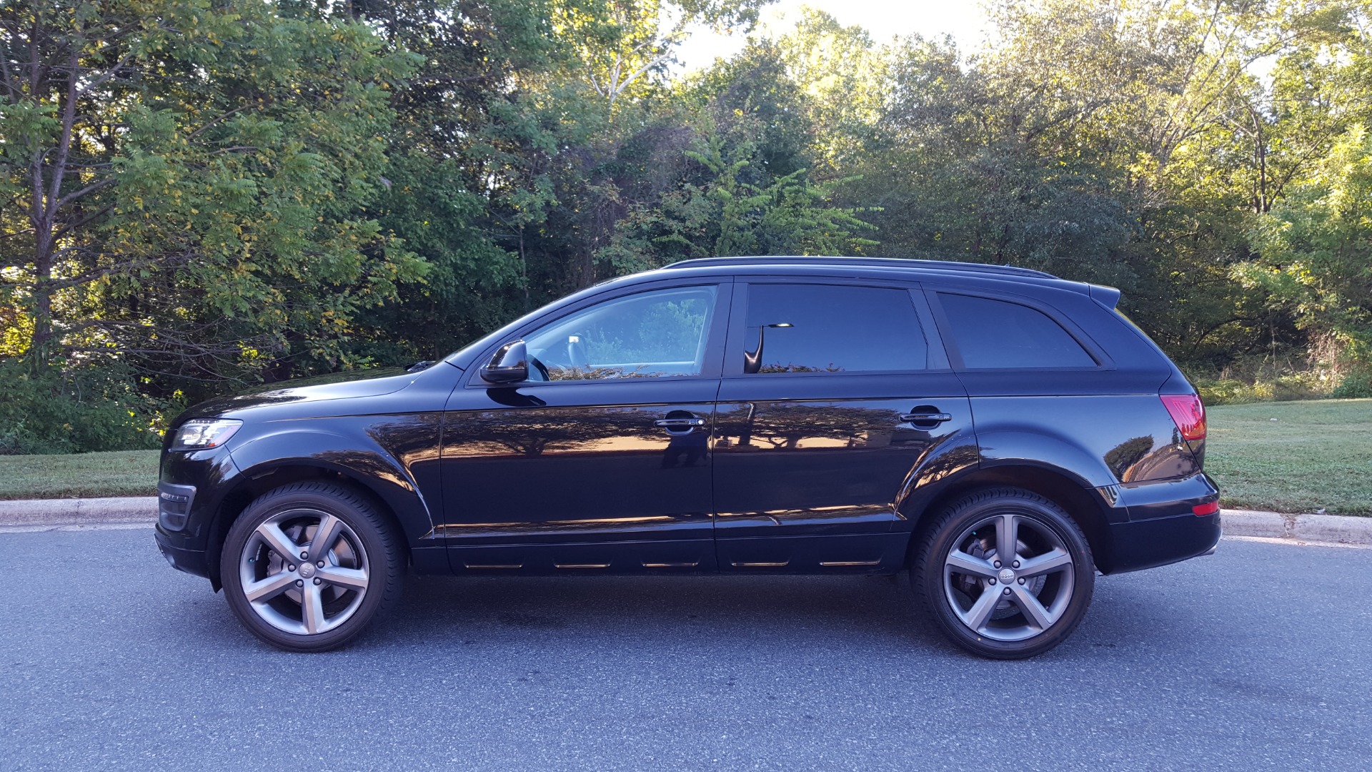 Used 2015 Audi Q7 3.0T PREMIUM PLUS TIPTRONIC / NAV / OFFROAD PLUS / WARM WEATHER / COLD WEAT for sale Sold at Formula Imports in Charlotte NC 28227 2