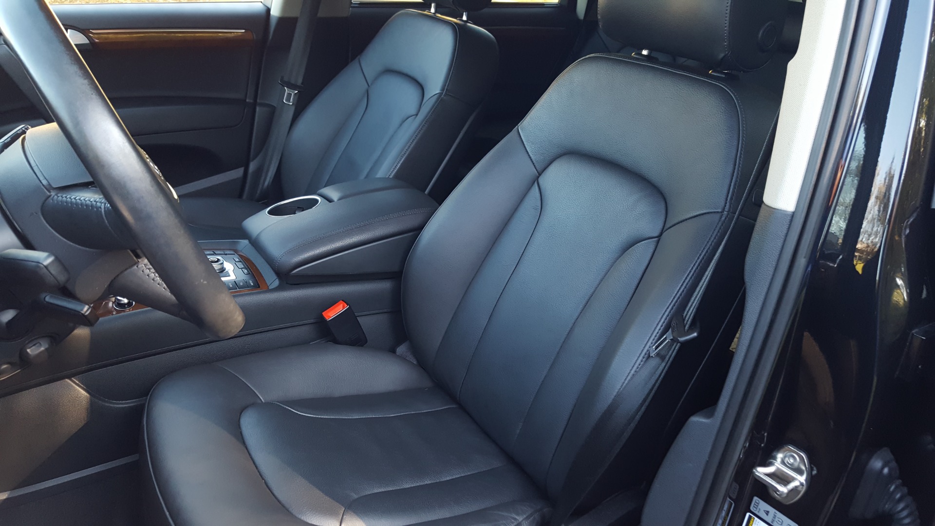 Used 2015 Audi Q7 3.0T PREMIUM PLUS TIPTRONIC / NAV / OFFROAD PLUS / WARM WEATHER / COLD WEAT for sale Sold at Formula Imports in Charlotte NC 28227 40