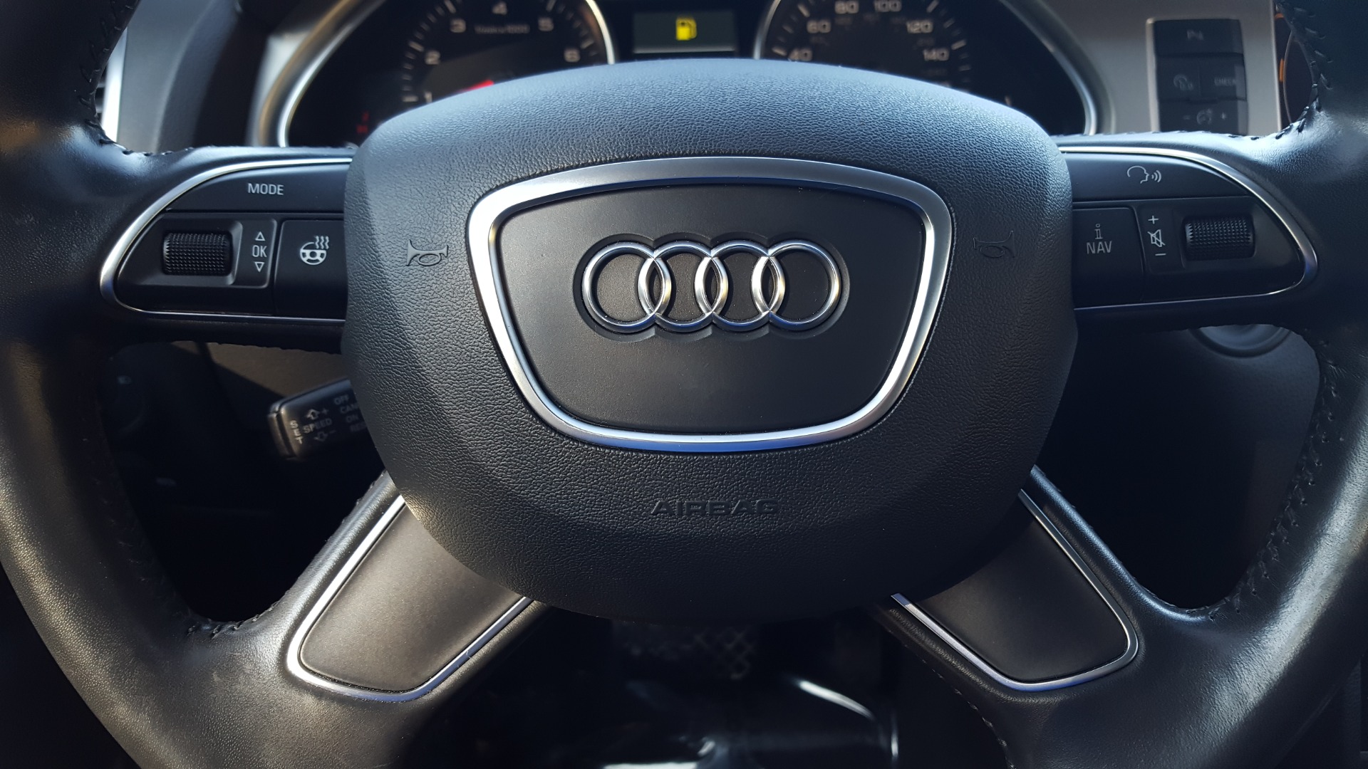 Used 2015 Audi Q7 3.0T PREMIUM PLUS TIPTRONIC / NAV / OFFROAD PLUS / WARM WEATHER / COLD WEAT for sale Sold at Formula Imports in Charlotte NC 28227 43