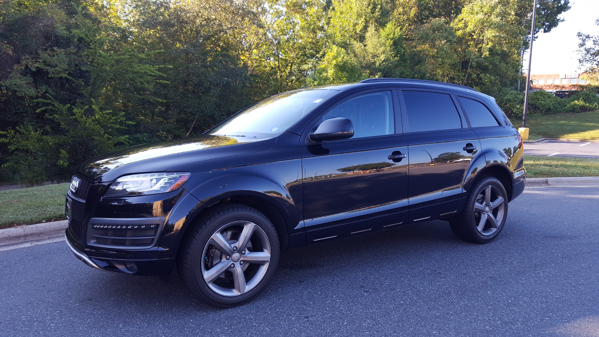 Used 2015 Audi Q7 3.0T PREMIUM PLUS TIPTRONIC / NAV / OFFROAD PLUS / WARM WEATHER / COLD WEAT for sale Sold at Formula Imports in Charlotte NC 28227 1