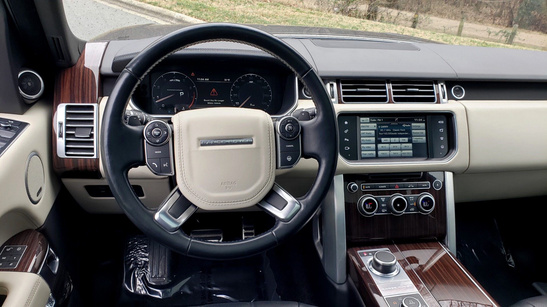 Used 2016 Land Rover RANGE ROVER SUPERCHARGED V8 / NAV / PANO-ROOF / MERIDIAN SND / REARVIEW for sale Sold at Formula Imports in Charlotte NC 28227 43