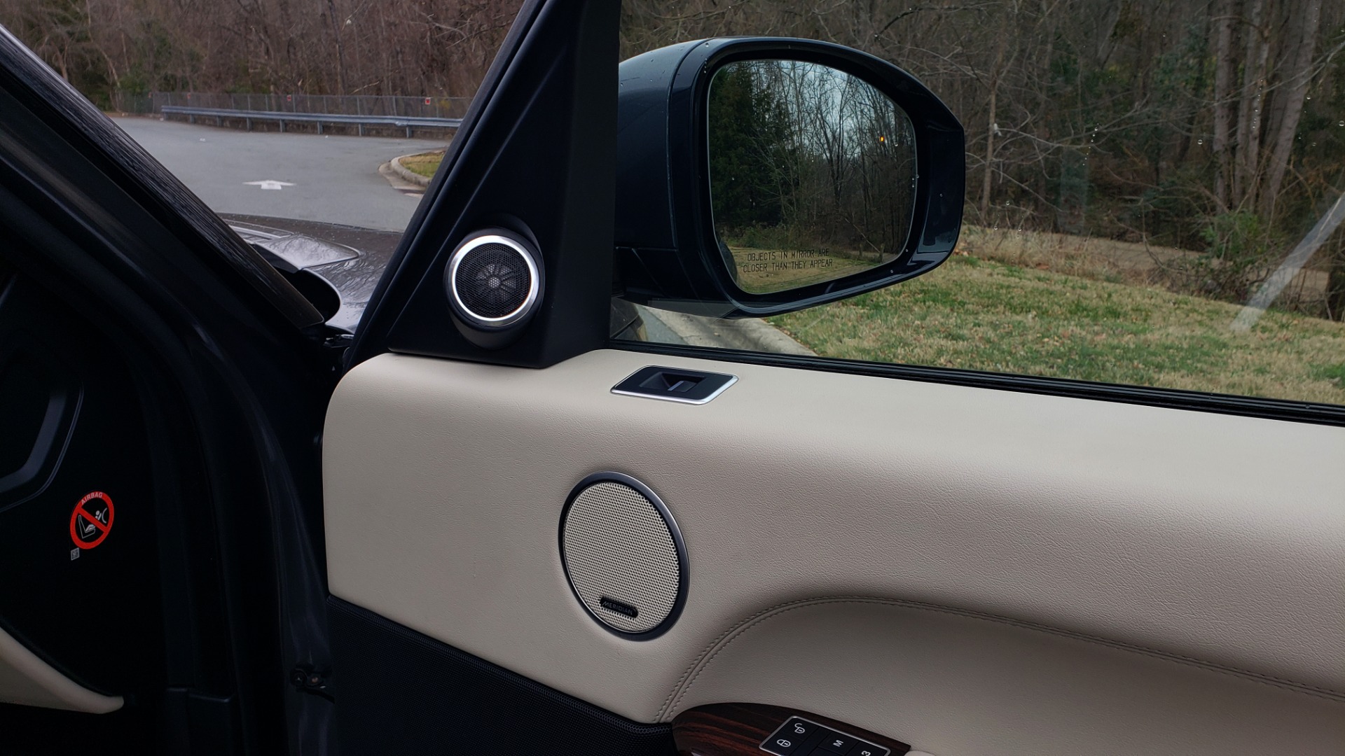 Used 2016 Land Rover RANGE ROVER SUPERCHARGED V8 / NAV / PANO-ROOF / MERIDIAN SND / REARVIEW for sale Sold at Formula Imports in Charlotte NC 28227 69