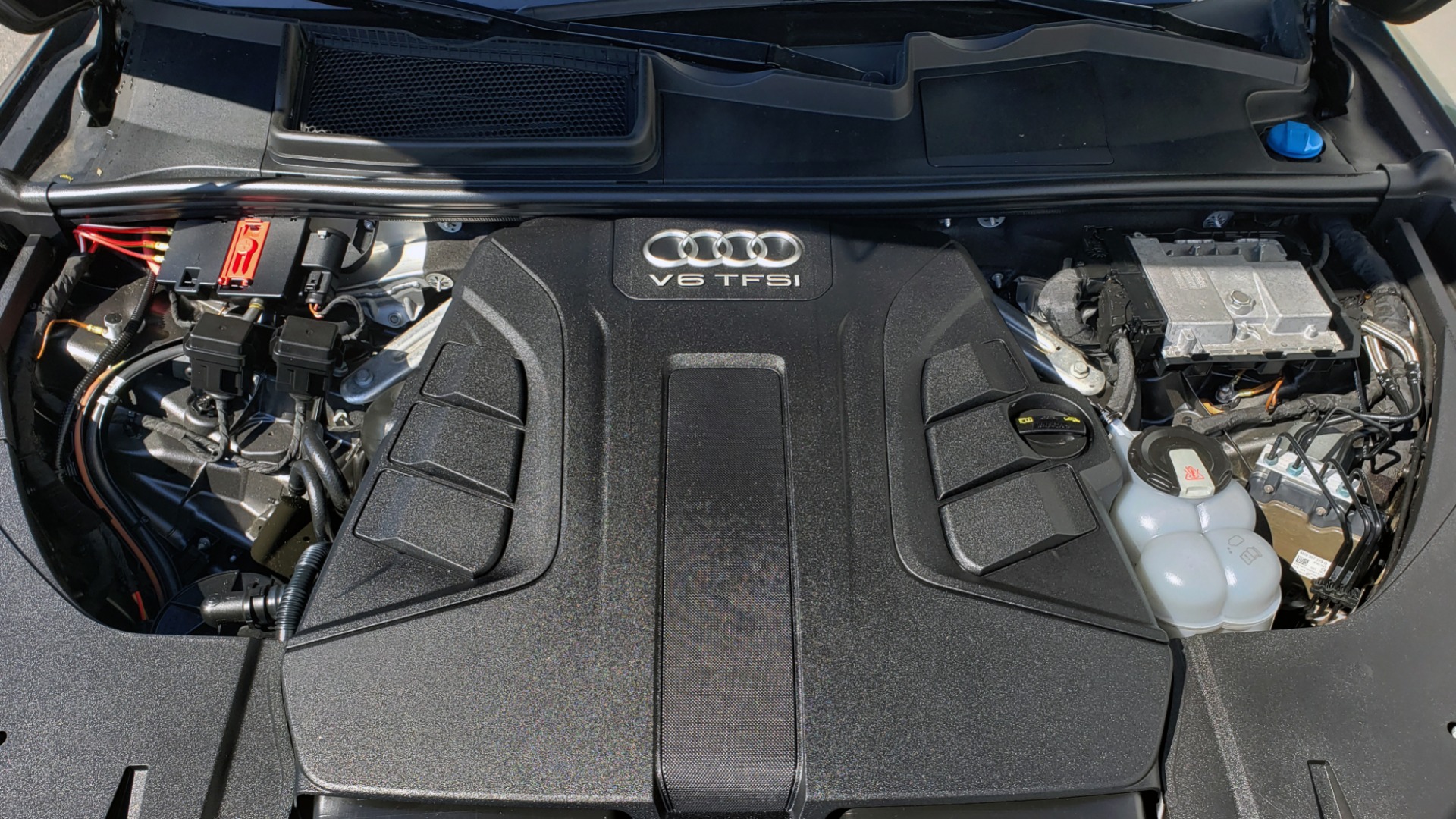 Used 2018 Audi Q7 PREMIUM PLUS TIPTRONIC / NAV / SUNROOF / VISION PKG / CLD WTHR / REARVIEW for sale Sold at Formula Imports in Charlotte NC 28227 15