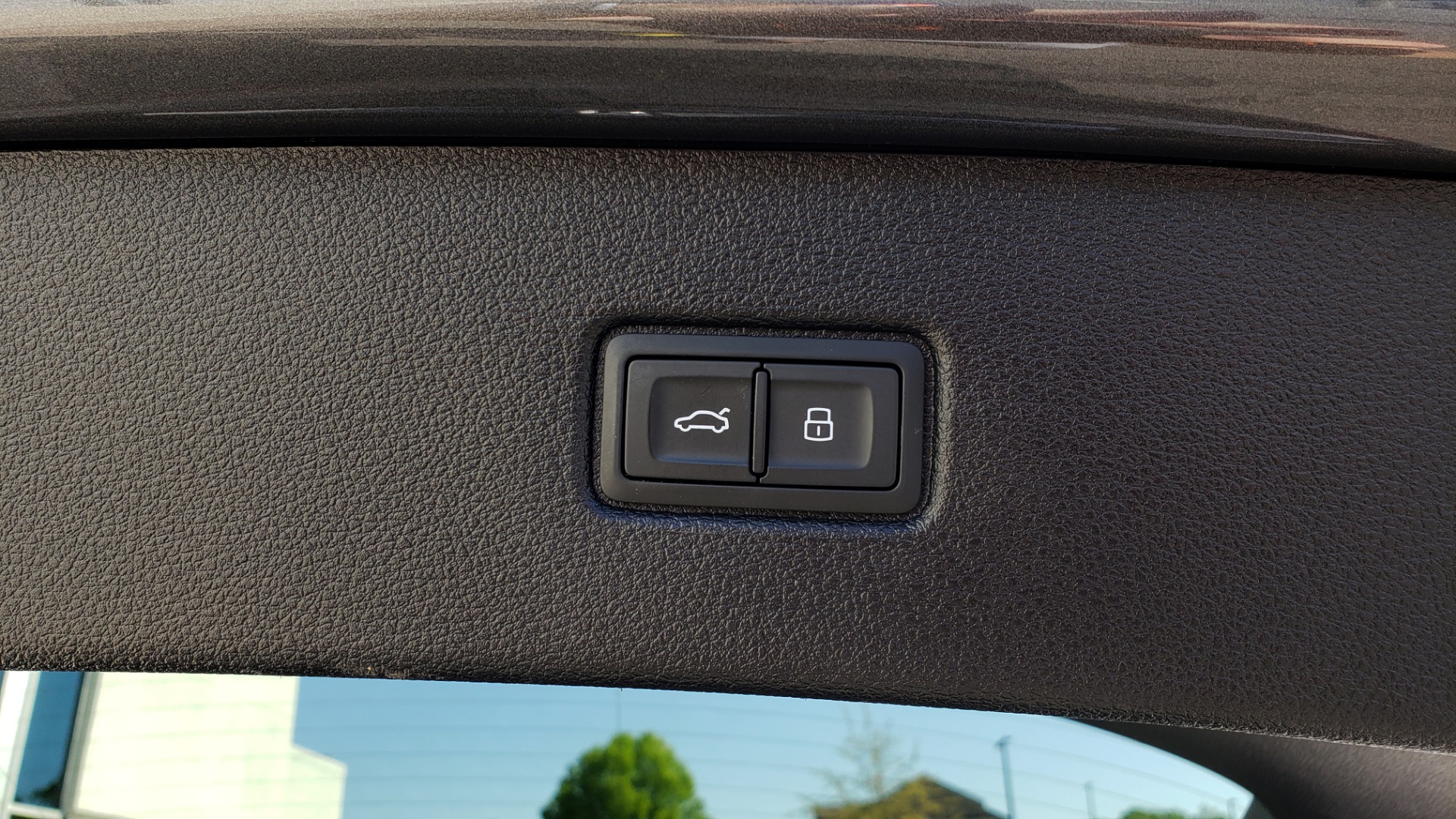 Used 2018 Audi Q7 PREMIUM PLUS TIPTRONIC / NAV / SUNROOF / VISION PKG / CLD WTHR / REARVIEW for sale Sold at Formula Imports in Charlotte NC 28227 23