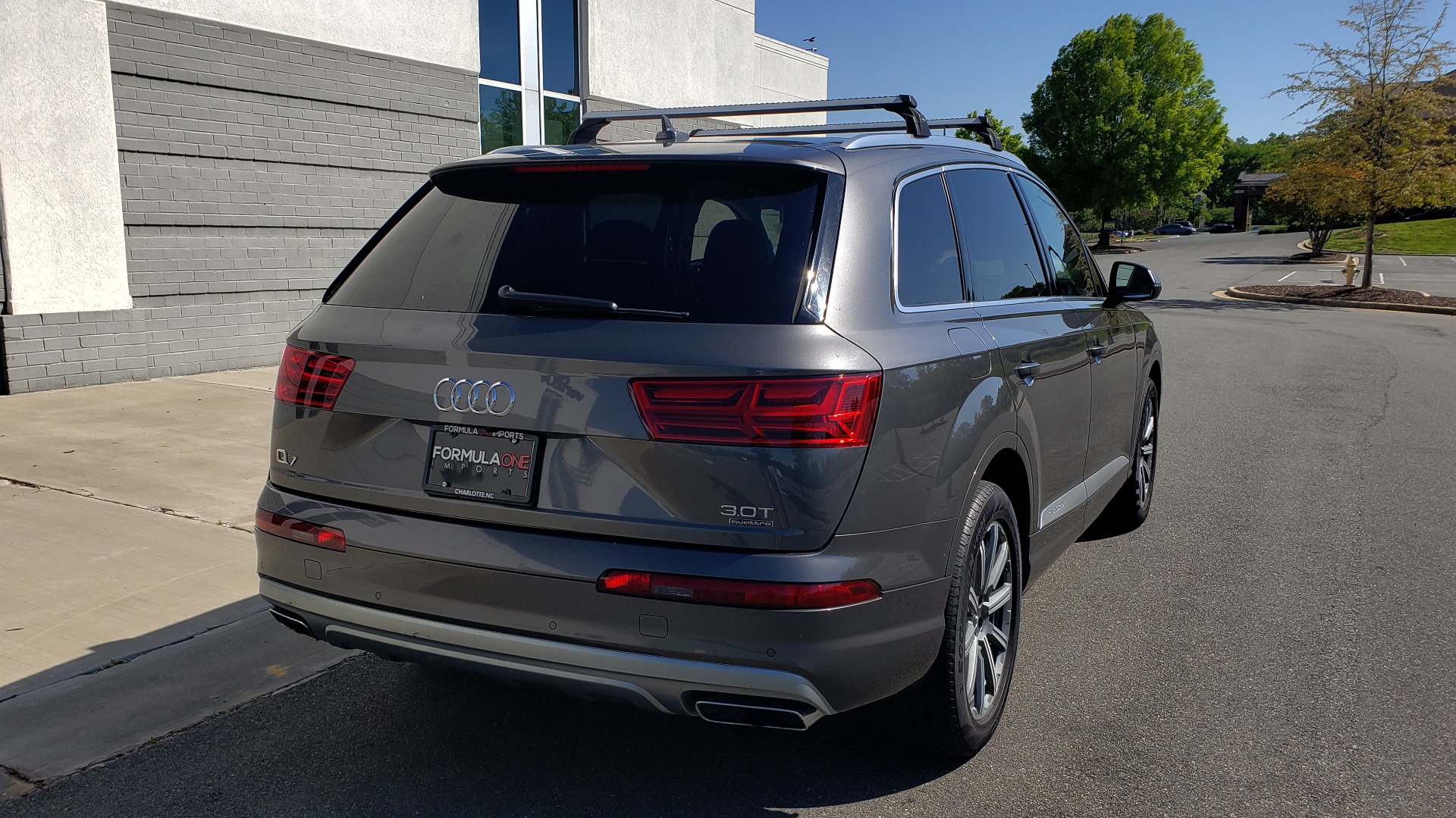 Used 2018 Audi Q7 PREMIUM PLUS TIPTRONIC / NAV / SUNROOF / VISION PKG / CLD WTHR / REARVIEW for sale Sold at Formula Imports in Charlotte NC 28227 7
