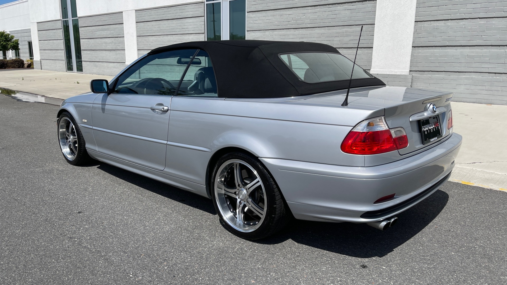 Used 2003 BMW 3 SERIES 330CI PREMIUM CONVERTIBLE / SPORT PKG / XENON HDLTS / STEPTRONIC AUTO for sale Sold at Formula Imports in Charlotte NC 28227 11