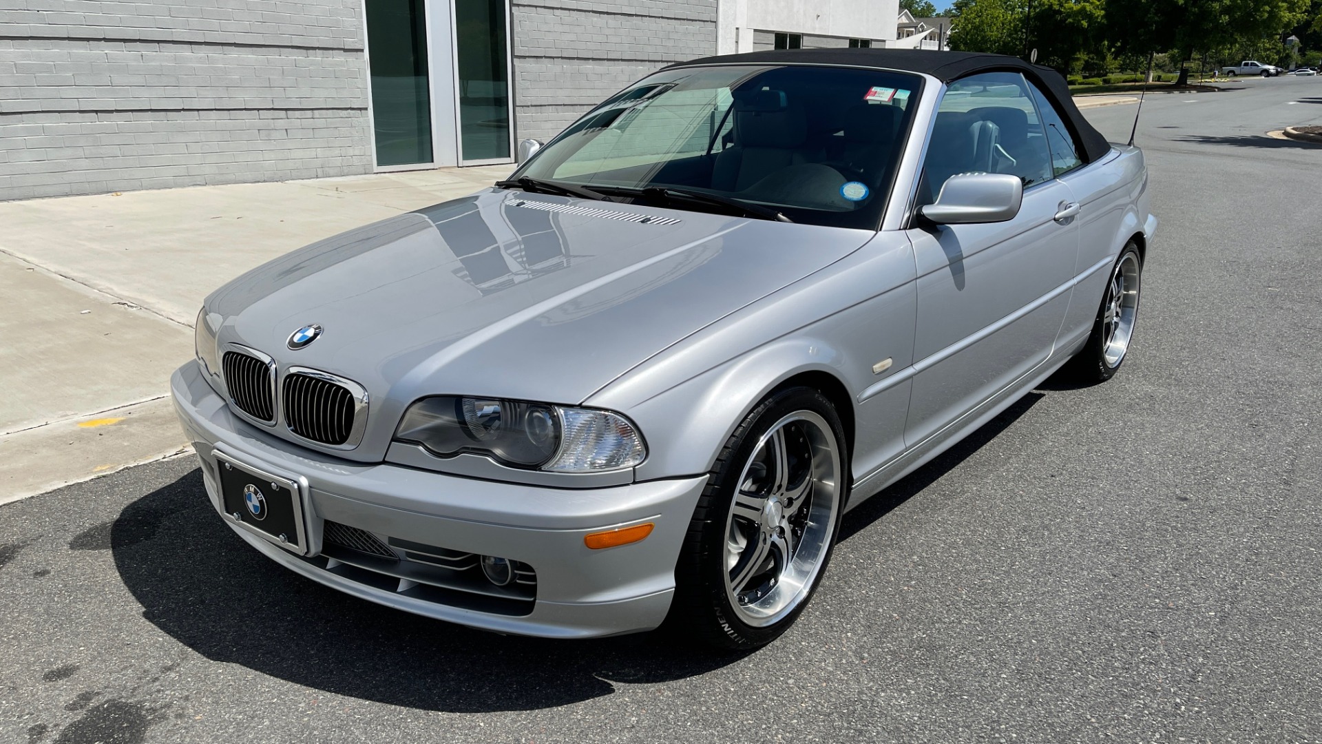 Used 2003 BMW 3 SERIES 330CI PREMIUM CONVERTIBLE / SPORT PKG / XENON HDLTS / STEPTRONIC AUTO for sale Sold at Formula Imports in Charlotte NC 28227 8