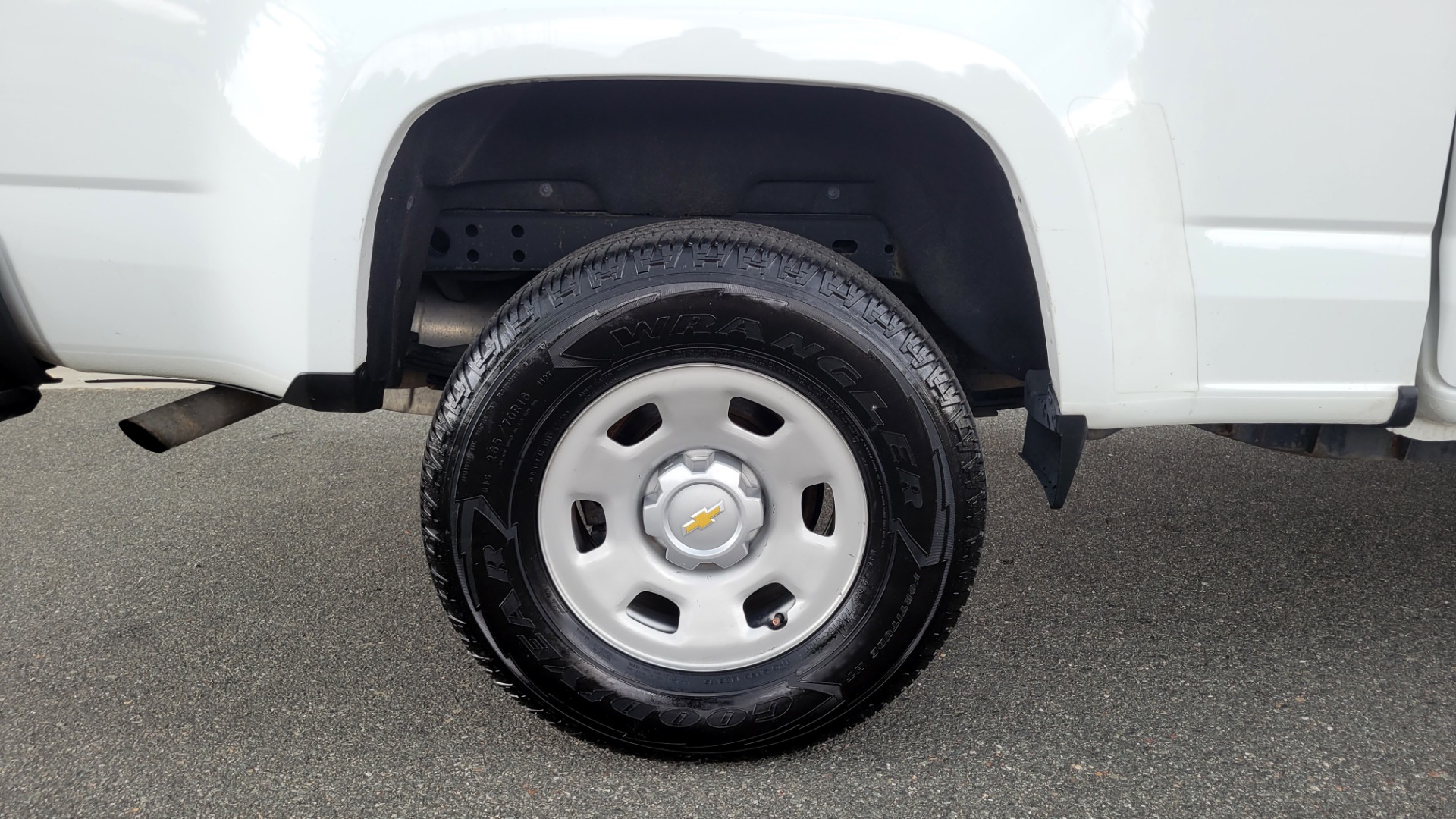 Used 2018 Chevrolet COLORADO EXT CAB / 2.5L / 2WD / 6-SPD AUTO / WORK TRUCK / REARVIEW for sale Sold at Formula Imports in Charlotte NC 28227 62
