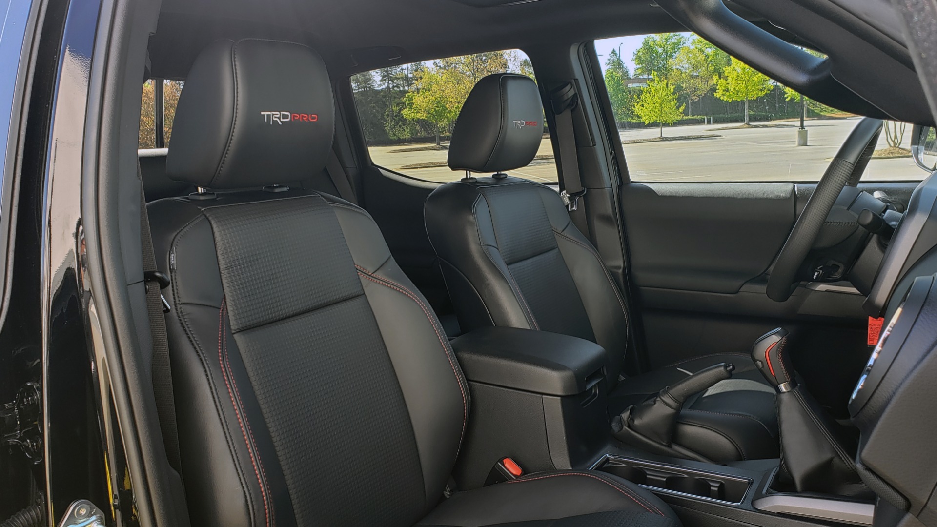 Used 2020 Toyota TACOMA 4WD TRD PRO / DOUBLECAB / 6-SPD MAN / NAV / SUNROOF / REARVIEW for sale Sold at Formula Imports in Charlotte NC 28227 65