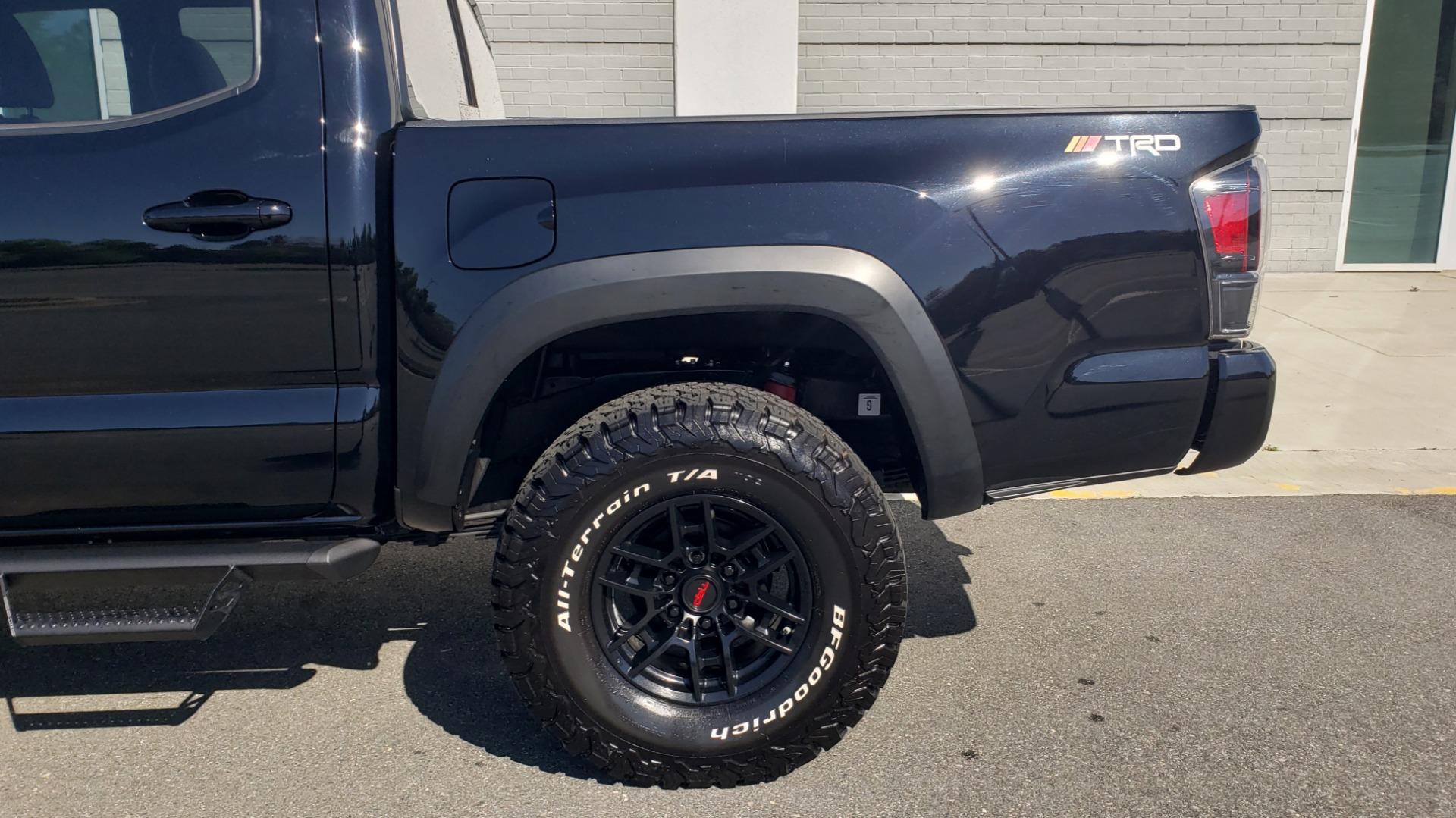 Used 2020 Toyota TACOMA 4WD TRD PRO / DOUBLECAB / 6-SPD MAN / NAV / SUNROOF / REARVIEW for sale Sold at Formula Imports in Charlotte NC 28227 80