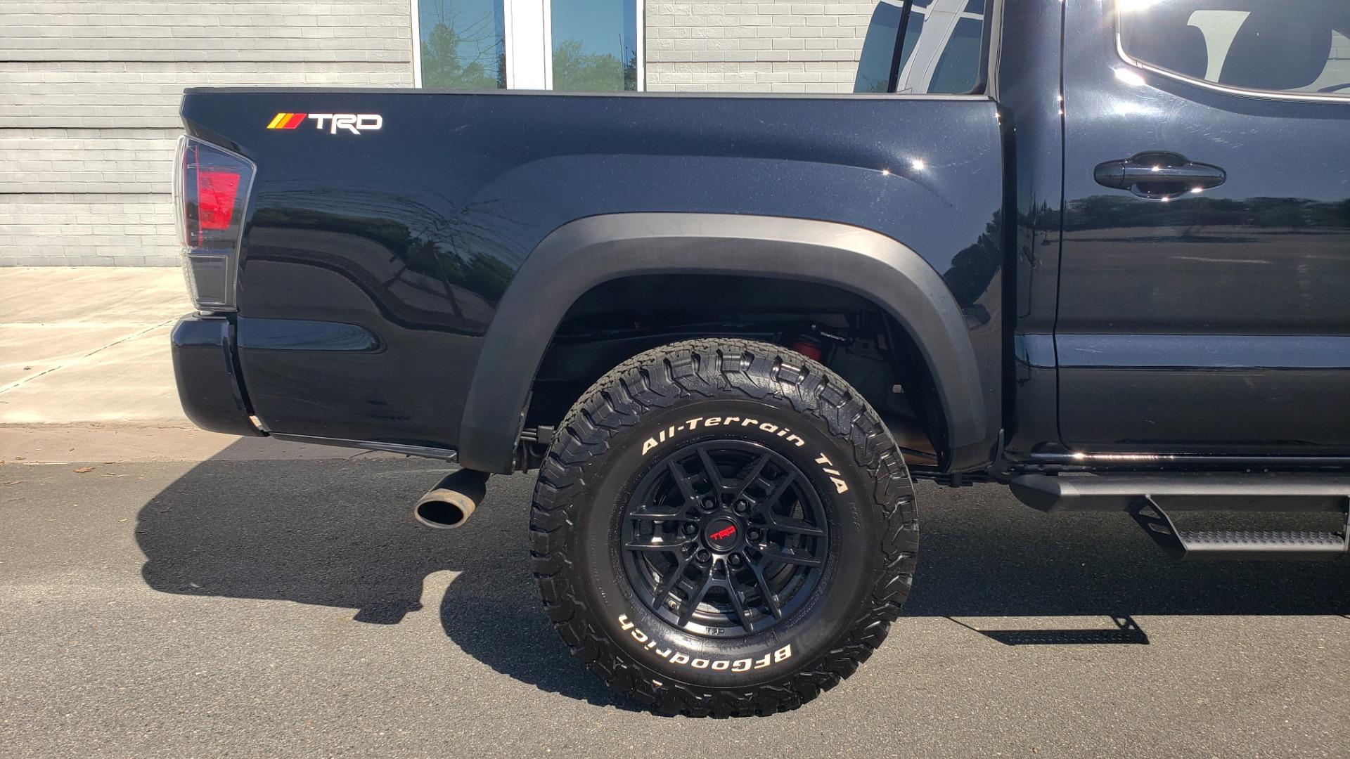 Used 2020 Toyota TACOMA 4WD TRD PRO / DOUBLECAB / 6-SPD MAN / NAV / SUNROOF / REARVIEW for sale Sold at Formula Imports in Charlotte NC 28227 81