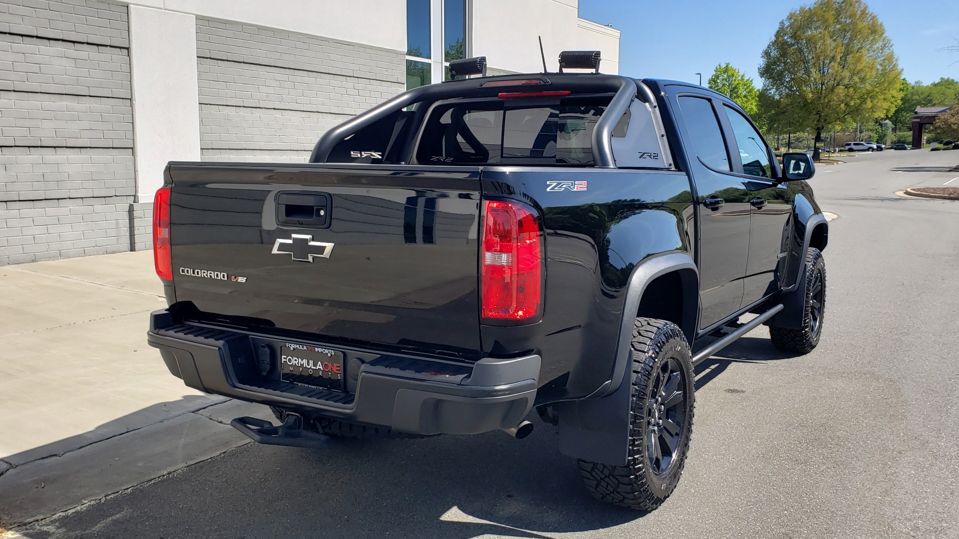 Used 2018 Chevrolet COLORADO 4WD ZR2 / CREWCAB / 128.3 WB / NAV / MIDNIGHT EDITION / BOSE for sale Sold at Formula Imports in Charlotte NC 28227 10
