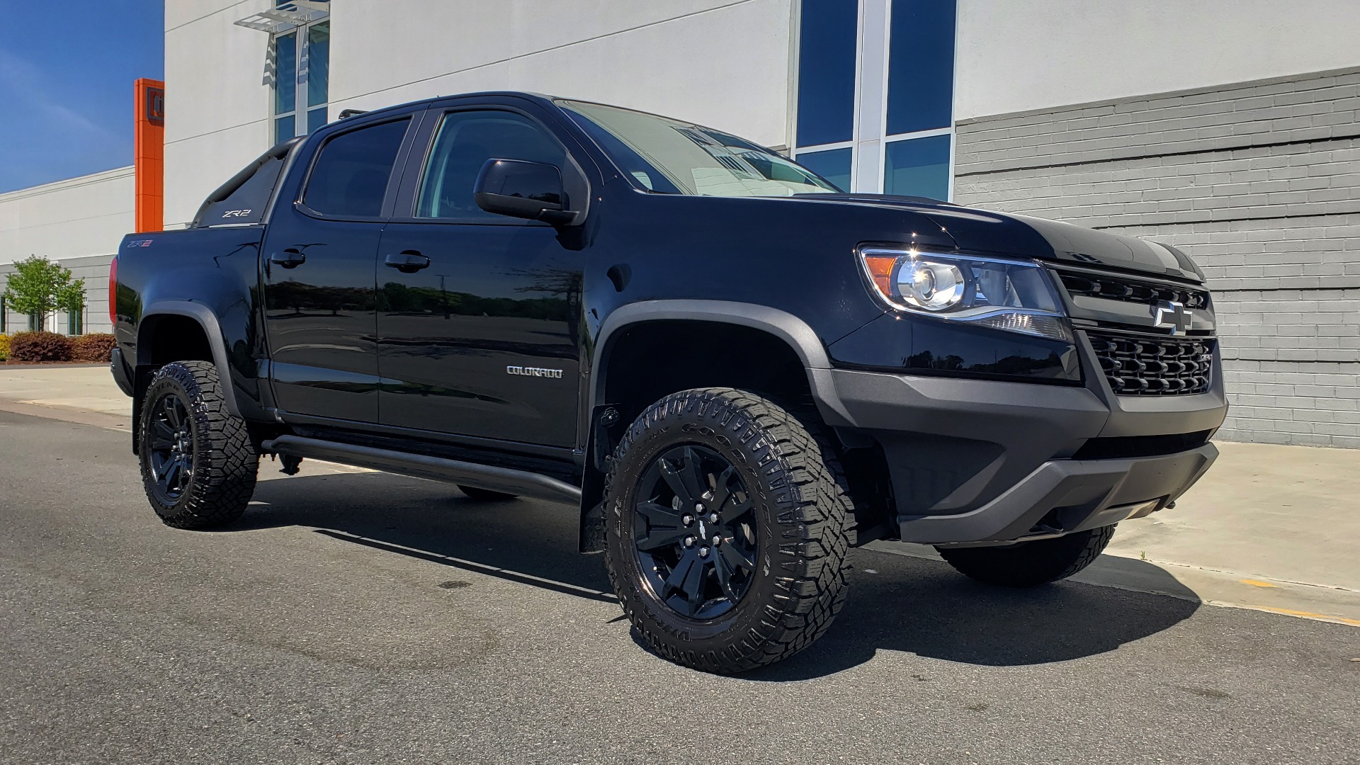 Used 2018 Chevrolet COLORADO 4WD ZR2 / CREWCAB / 128.3 WB / NAV / MIDNIGHT EDITION / BOSE for sale Sold at Formula Imports in Charlotte NC 28227 13