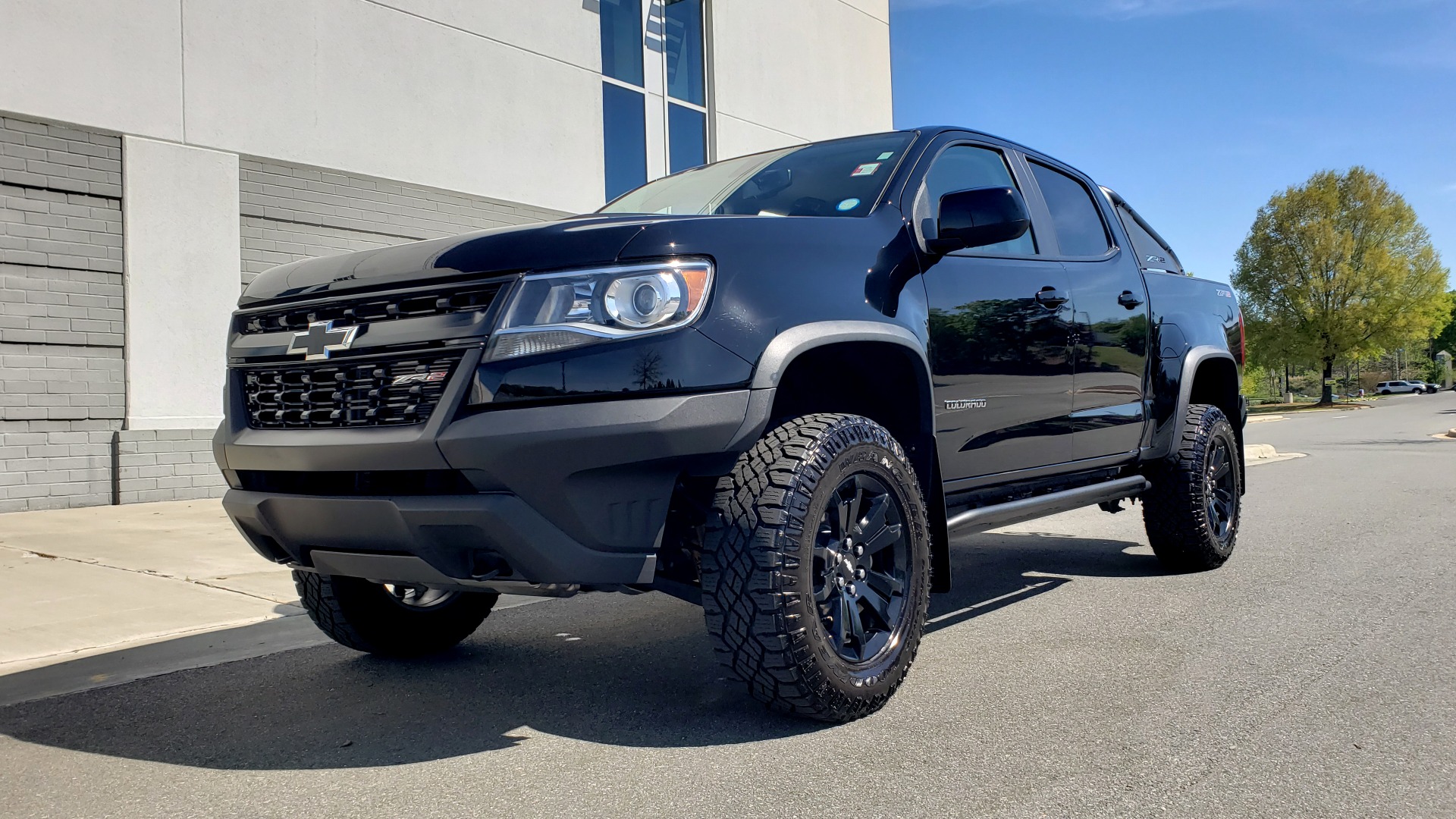 Used 2018 Chevrolet COLORADO 4WD ZR2 / CREWCAB / 128.3 WB / NAV / MIDNIGHT EDITION / BOSE for sale Sold at Formula Imports in Charlotte NC 28227 3