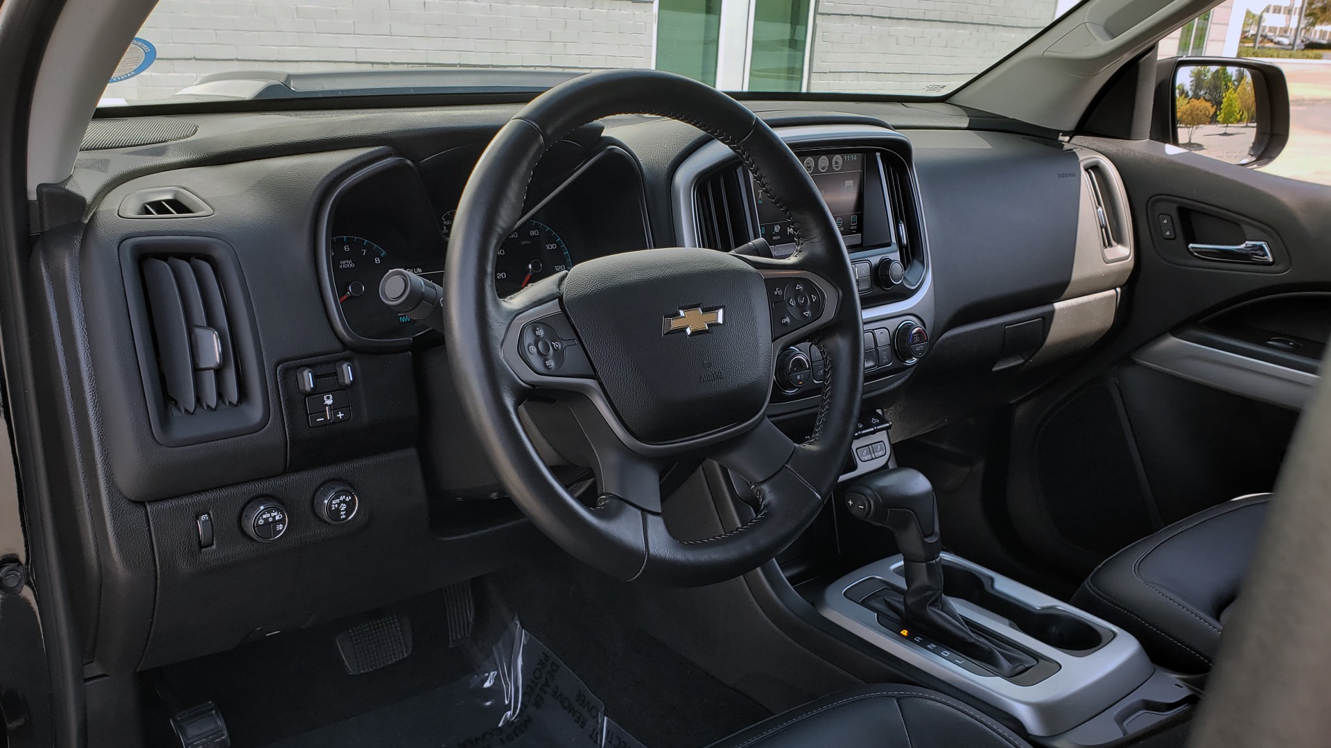 Used 2018 Chevrolet COLORADO 4WD ZR2 / CREWCAB / 128.3 WB / NAV / MIDNIGHT EDITION / BOSE for sale Sold at Formula Imports in Charlotte NC 28227 40