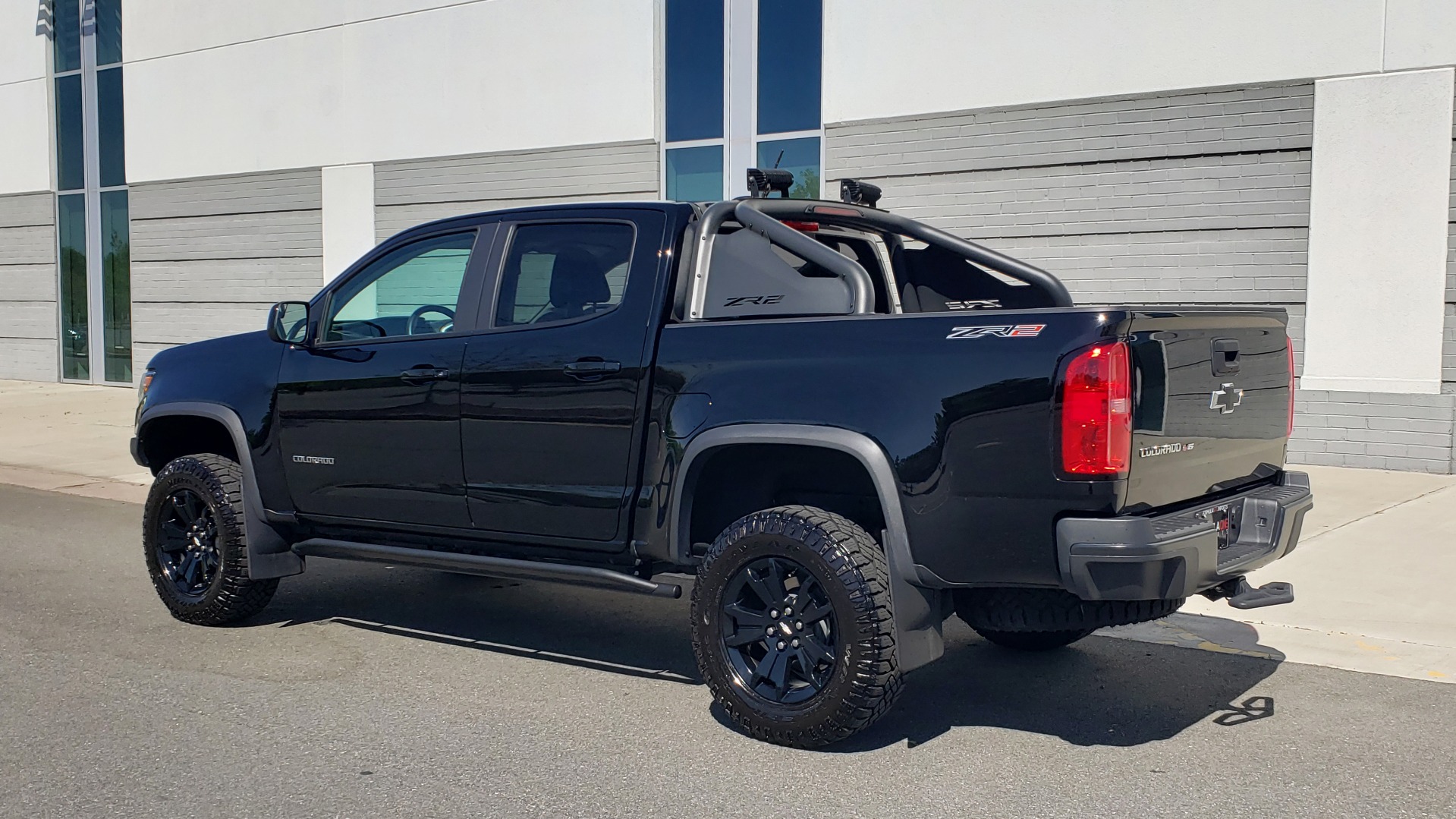 Used 2018 Chevrolet COLORADO 4WD ZR2 / CREWCAB / 128.3 WB / NAV / MIDNIGHT EDITION / BOSE for sale Sold at Formula Imports in Charlotte NC 28227 6