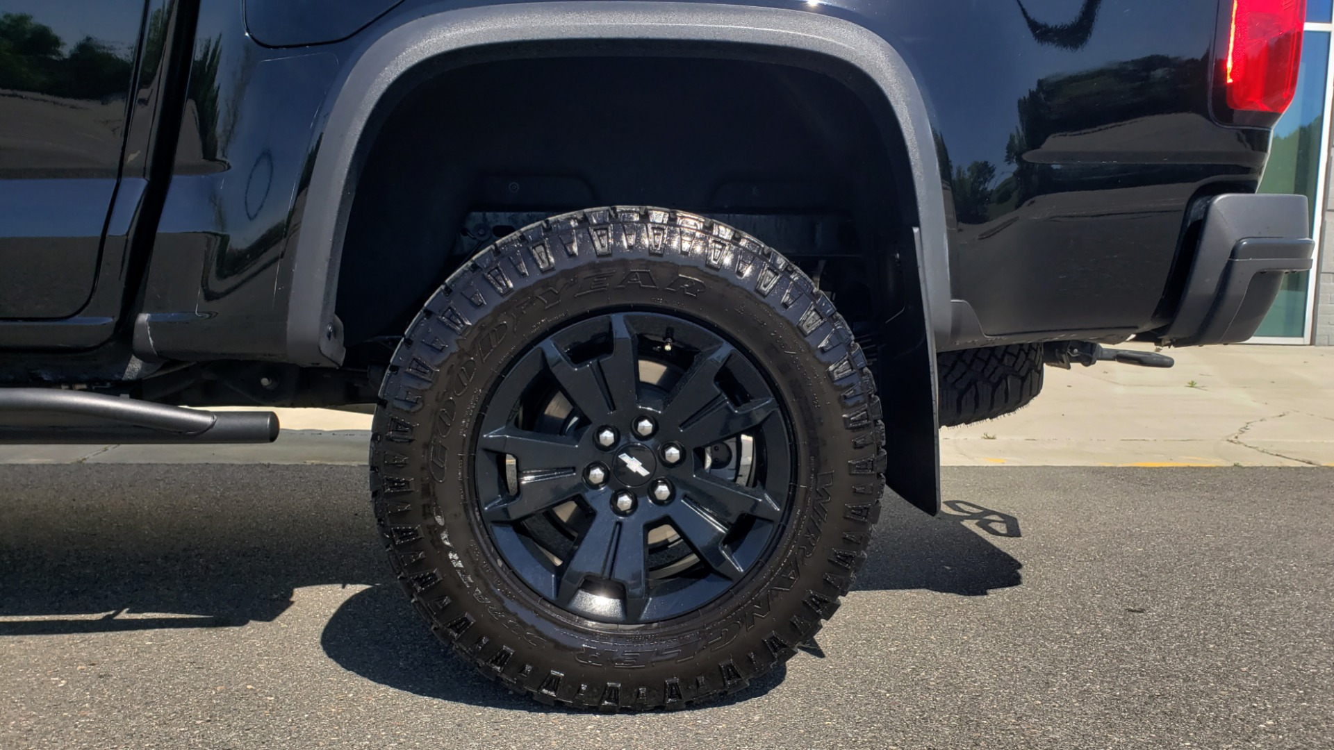 Used 2018 Chevrolet COLORADO 4WD ZR2 / CREWCAB / 128.3 WB / NAV / MIDNIGHT EDITION / BOSE for sale Sold at Formula Imports in Charlotte NC 28227 83