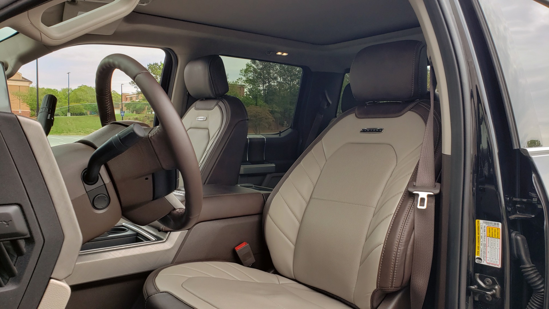 Used 2019 Ford SUPER DUTY F-450 DRW LIMITED / 4X4 / CREWCAB 176IN WB / LOADED / LOW MILES for sale Sold at Formula Imports in Charlotte NC 28227 42