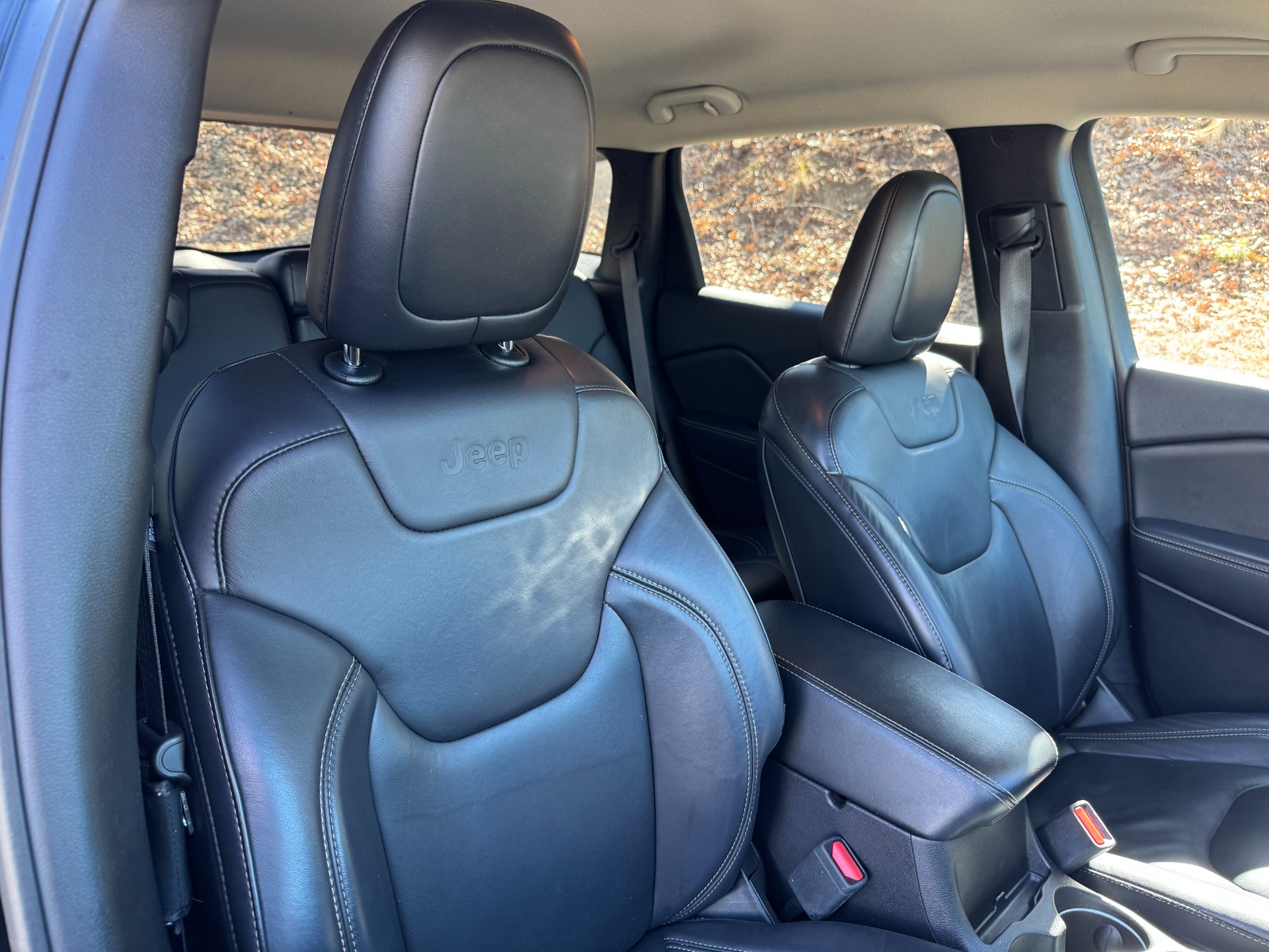 Used 2018 Jeep CHEROKEE LIMITED HIGH ALTITUDE FWD / PARK ASST / BLIND SPOT / REARVIEW for sale Sold at Formula Imports in Charlotte NC 28227 48