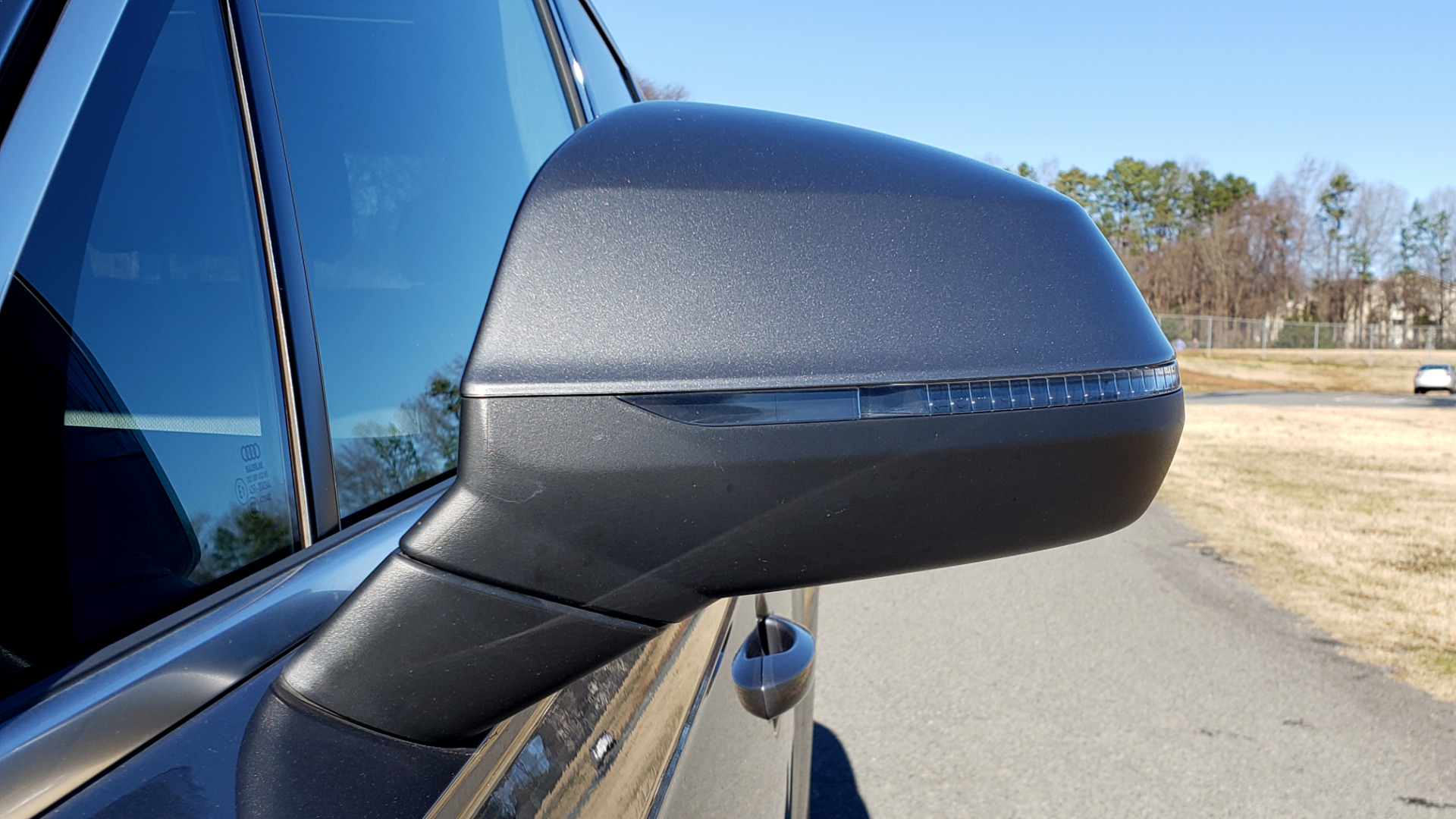Used 2017 Audi Q7 PREMIUM PLUS / 2.0T TIPTRONIC / NAV / PANO-ROOF / 3-ROW / REARVIEW for sale Sold at Formula Imports in Charlotte NC 28227 14