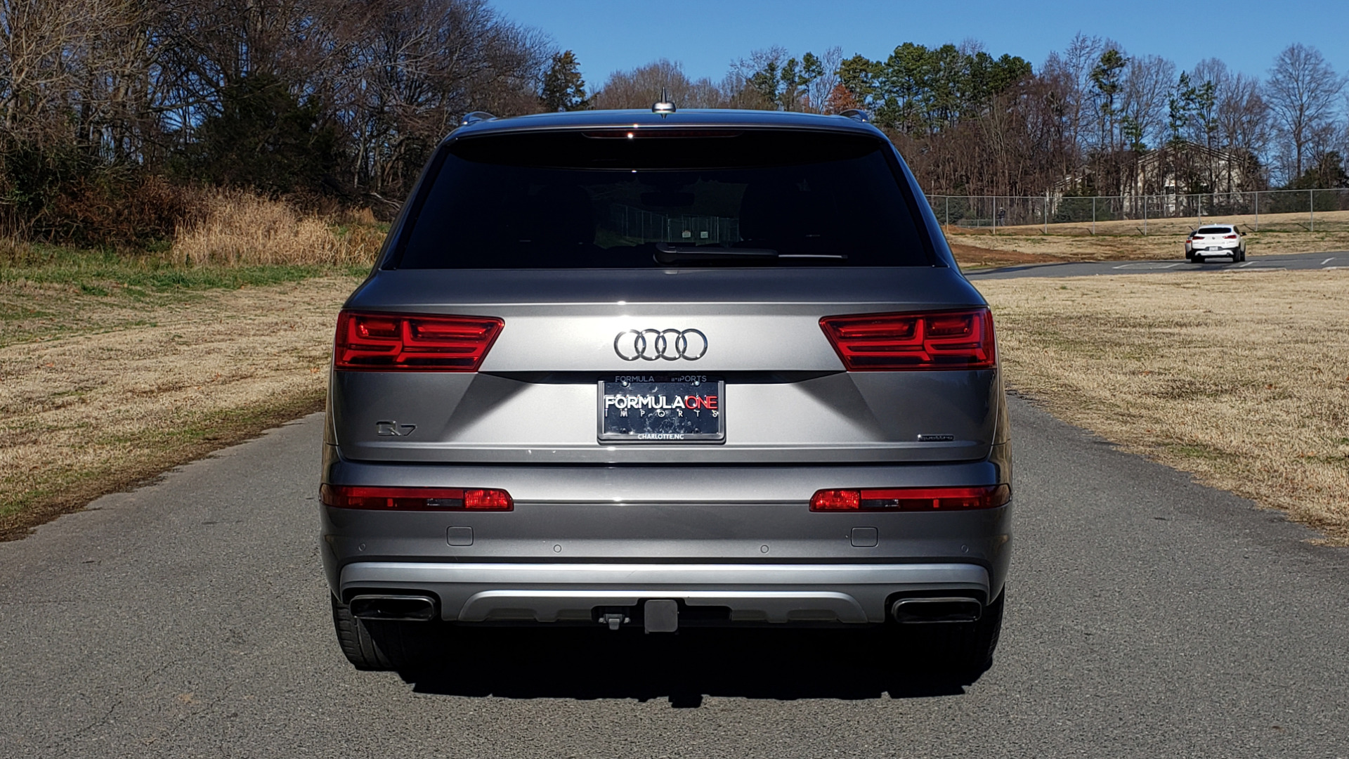Used 2017 Audi Q7 PREMIUM PLUS / 2.0T TIPTRONIC / NAV / PANO-ROOF / 3-ROW / REARVIEW for sale Sold at Formula Imports in Charlotte NC 28227 24