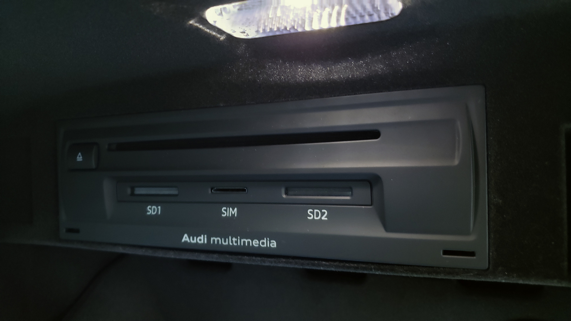 Used 2017 Audi Q7 PREMIUM PLUS / 2.0T TIPTRONIC / NAV / PANO-ROOF / 3-ROW / REARVIEW for sale Sold at Formula Imports in Charlotte NC 28227 77