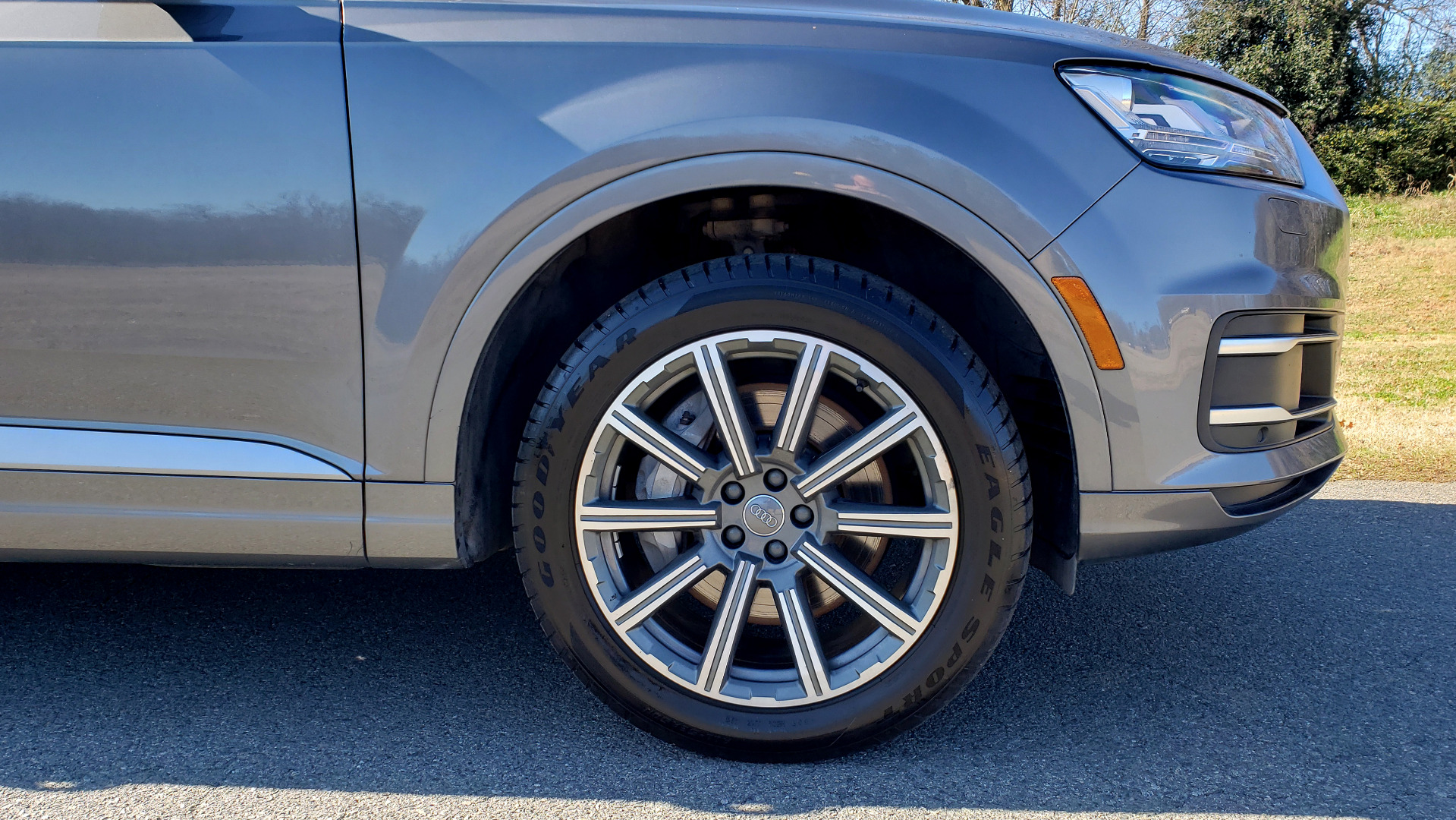 Used 2017 Audi Q7 PREMIUM PLUS / 2.0T TIPTRONIC / NAV / PANO-ROOF / 3-ROW / REARVIEW for sale Sold at Formula Imports in Charlotte NC 28227 89