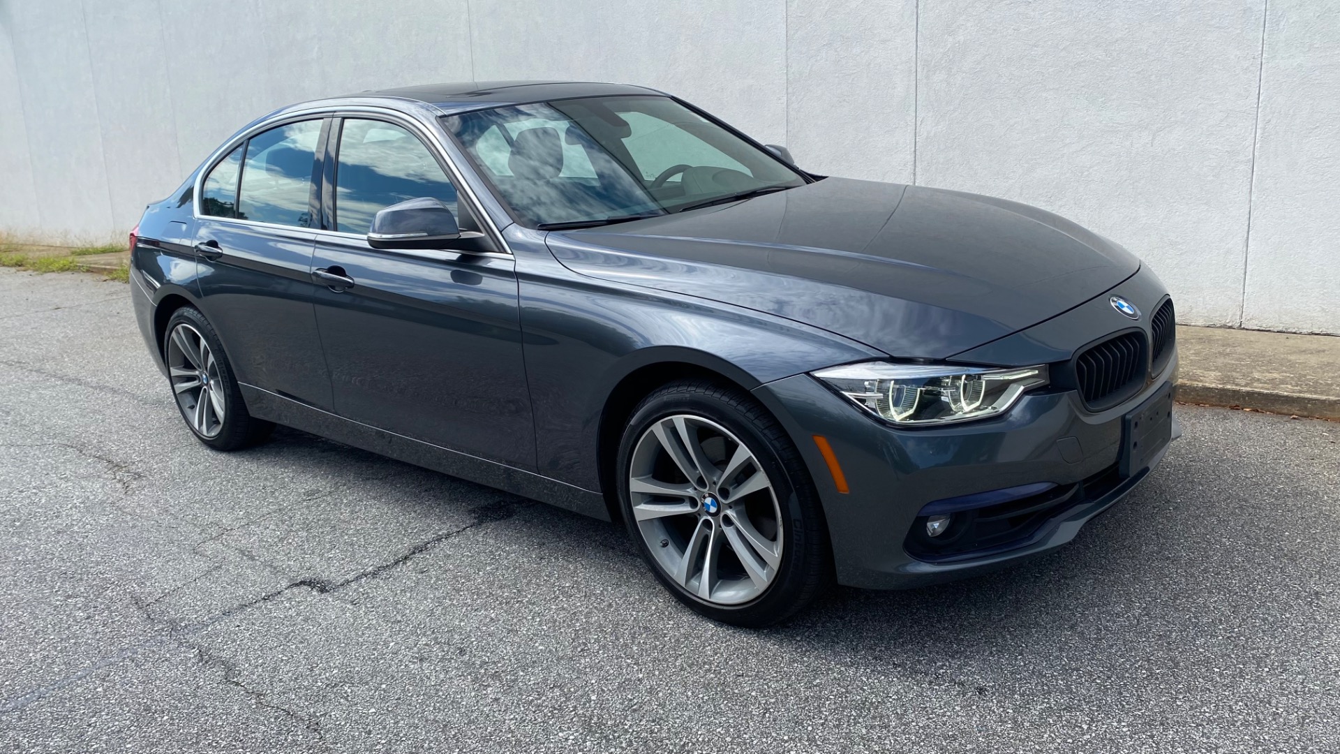 Used 2018 BMW 3 SERIES 330I XDRIVE / CONV PKG / SUNROOF / SPORT STS / HTD STS / REARVIE for sale Sold at Formula Imports in Charlotte NC 28227 11