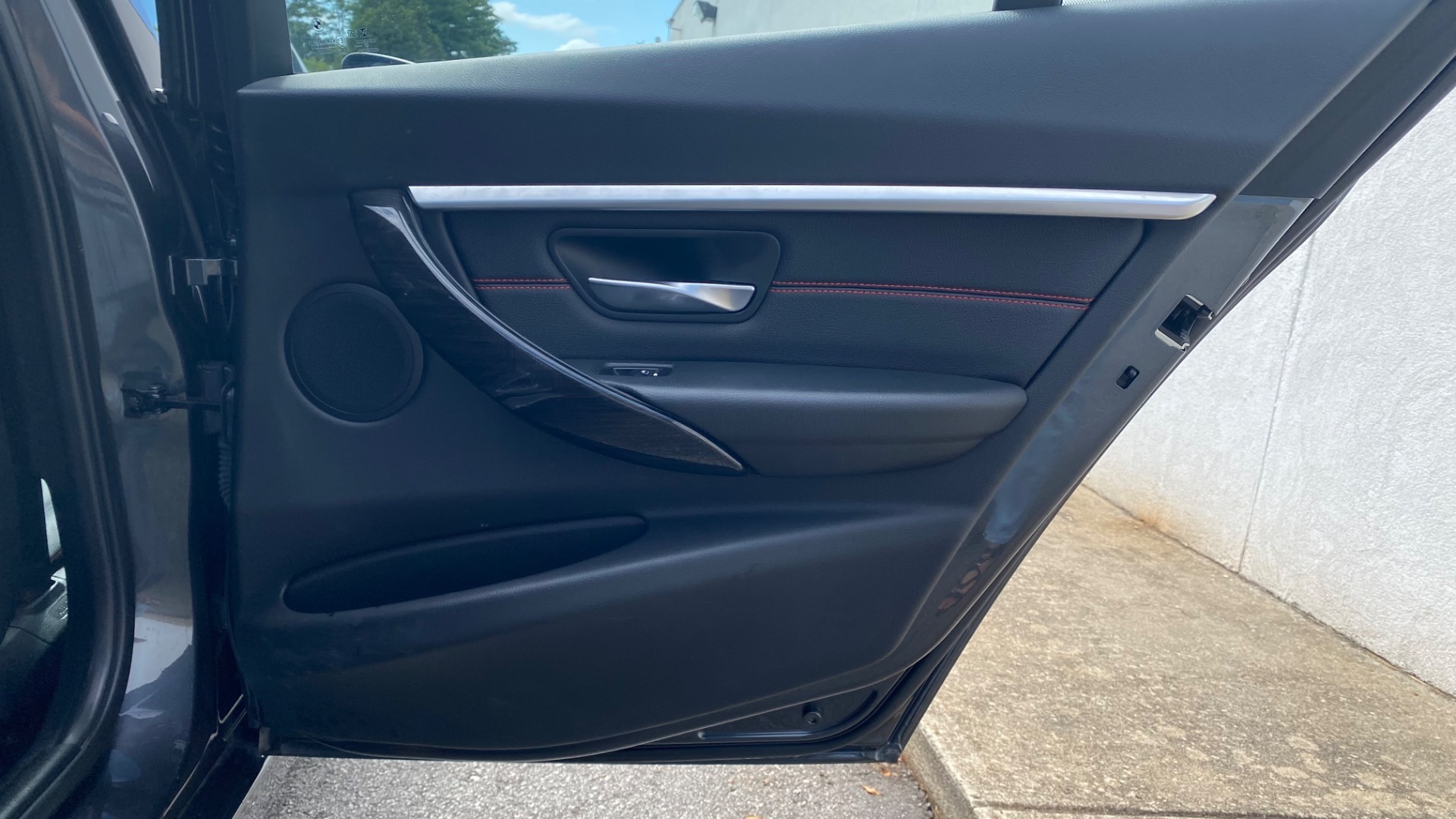 Used 2018 BMW 3 SERIES 330I XDRIVE / CONV PKG / SUNROOF / SPORT STS / HTD STS / REARVIE for sale Sold at Formula Imports in Charlotte NC 28227 32