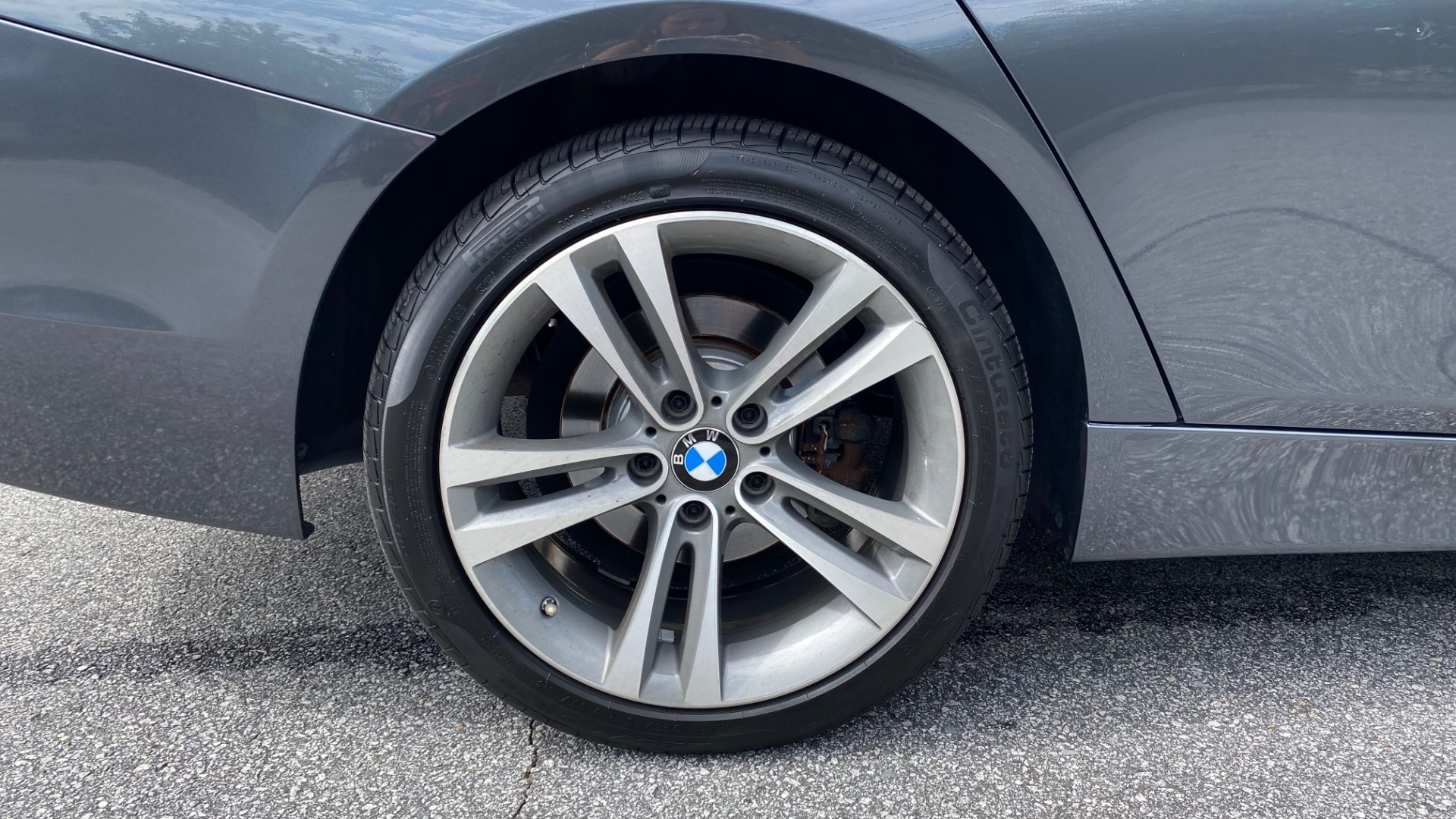 Used 2018 BMW 3 Series 330i xDrive for sale $23,995 at Formula Imports in Charlotte NC 28227 45