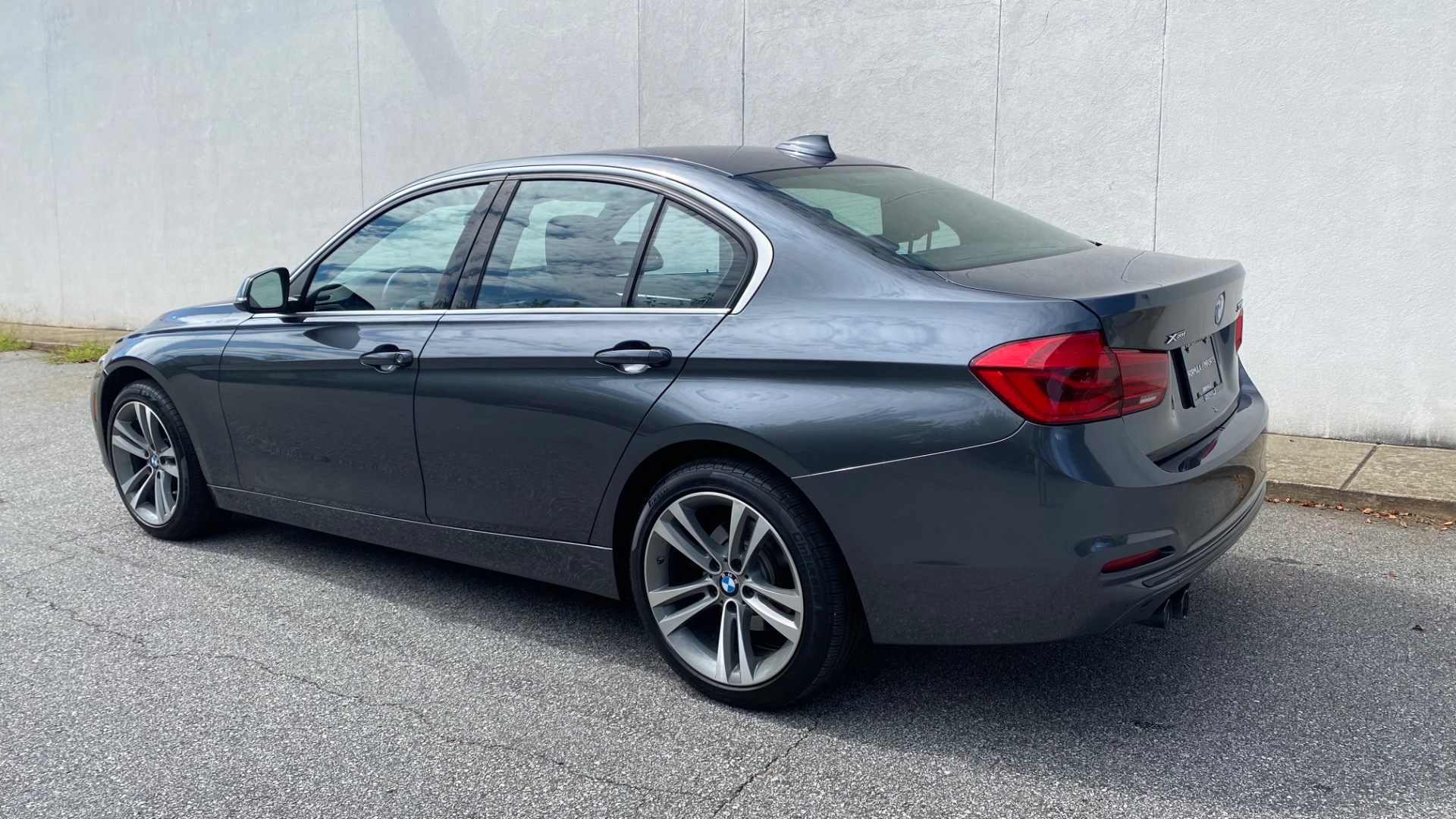 Used 2018 BMW 3 SERIES 330I XDRIVE / CONV PKG / SUNROOF / SPORT STS / HTD STS / REARVIE for sale Sold at Formula Imports in Charlotte NC 28227 5