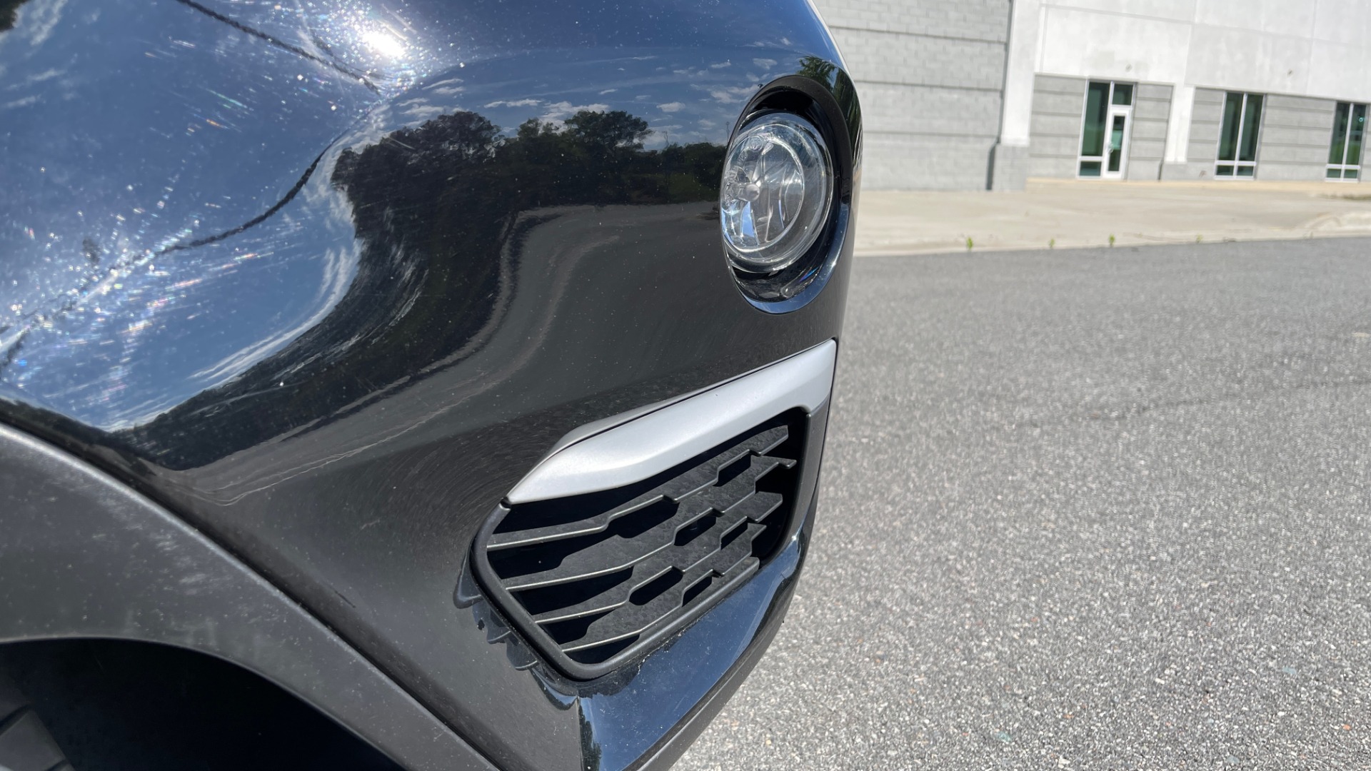Used 2018 BMW X1 XDRIVE28I / CONV PKG / HTD SEATS / PANO-ROOF / REARVIEW for sale Sold at Formula Imports in Charlotte NC 28227 14