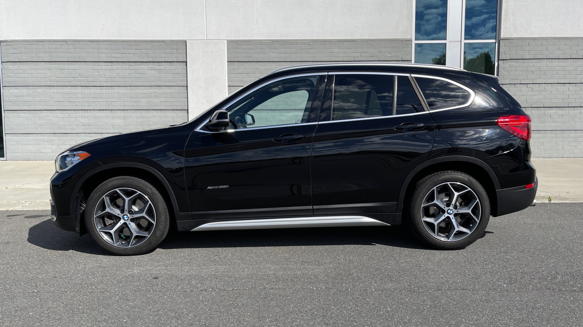 Used 2018 BMW X1 XDRIVE28I / CONV PKG / HTD SEATS / PANO-ROOF / REARVIEW for sale Sold at Formula Imports in Charlotte NC 28227 4