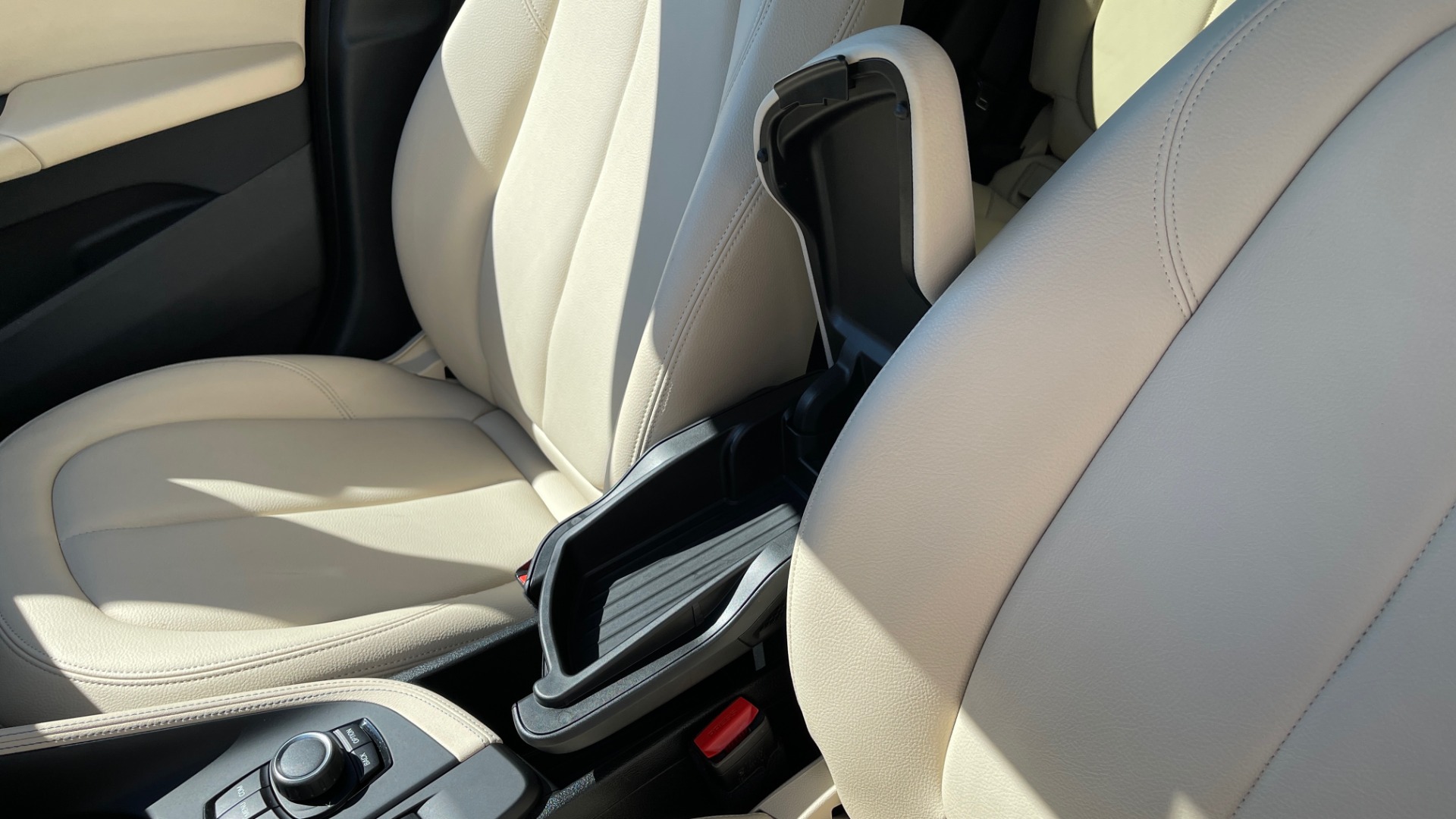 Used 2018 BMW X1 XDRIVE28I / CONV PKG / HTD SEATS / PANO-ROOF / REARVIEW for sale Sold at Formula Imports in Charlotte NC 28227 54