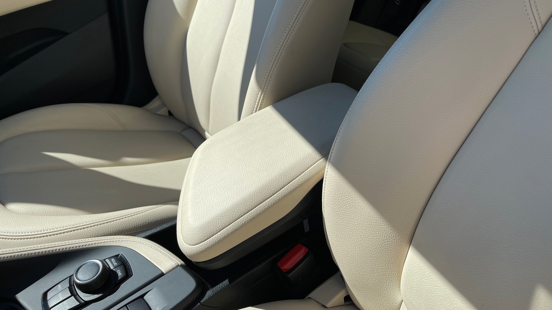 Used 2018 BMW X1 XDRIVE28I / CONV PKG / HTD SEATS / PANO-ROOF / REARVIEW for sale Sold at Formula Imports in Charlotte NC 28227 55