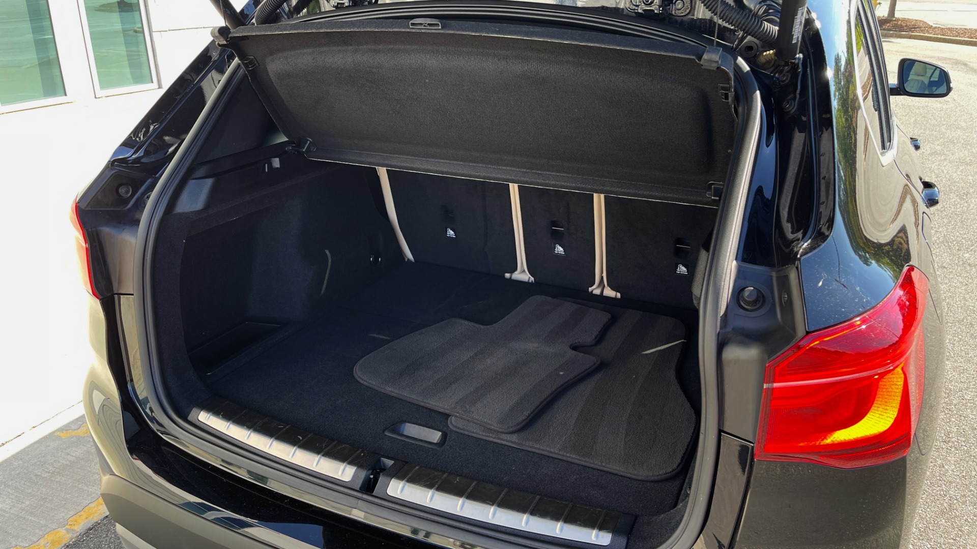 Used 2018 BMW X1 XDRIVE28I / CONV PKG / HTD SEATS / PANO-ROOF / REARVIEW for sale Sold at Formula Imports in Charlotte NC 28227 63