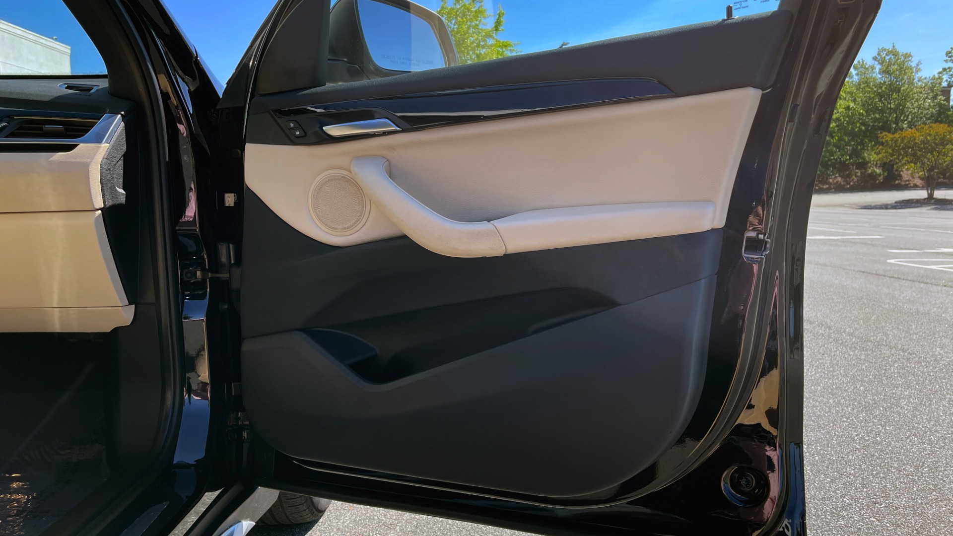 Used 2018 BMW X1 XDRIVE28I / CONV PKG / HTD SEATS / PANO-ROOF / REARVIEW for sale Sold at Formula Imports in Charlotte NC 28227 71