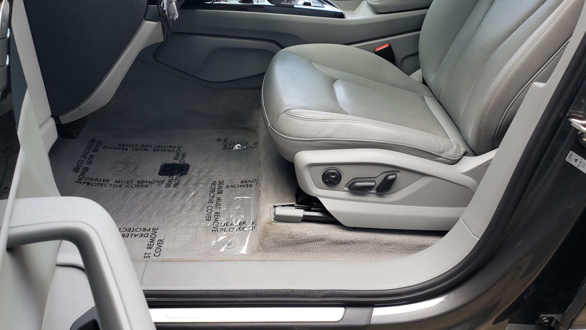 Used 2018 Audi Q7 PRESTIGE TIPTRONIC / NAV / SUNROOF / ADAPTIVE PKG / DRVR ASST / CLD WTHR / for sale Sold at Formula Imports in Charlotte NC 28227 37